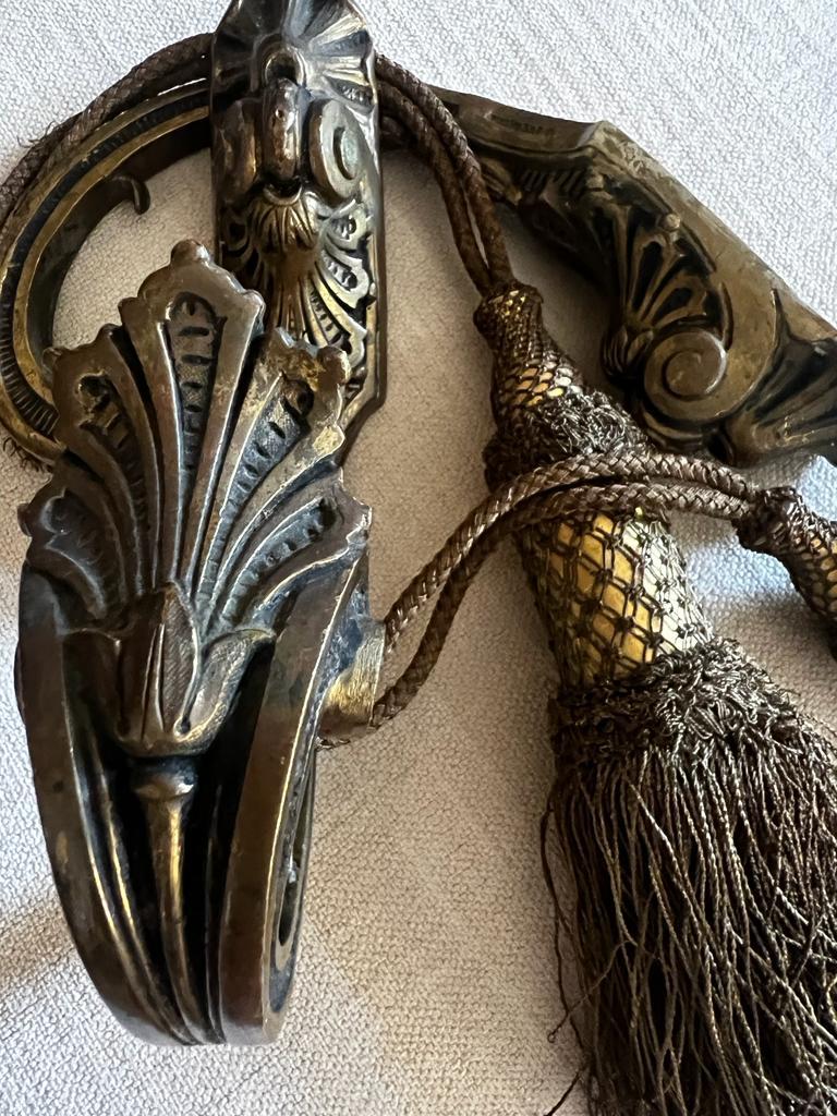 Antique 18th Century Pair of Bronze Curtain Brackets with Pair of Tassels  In Good Condition For Sale In Doha, QA
