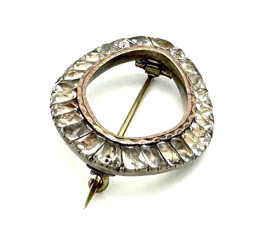 Antique 18th Century Pair Of Paste and Metal Brooches For Sale 2
