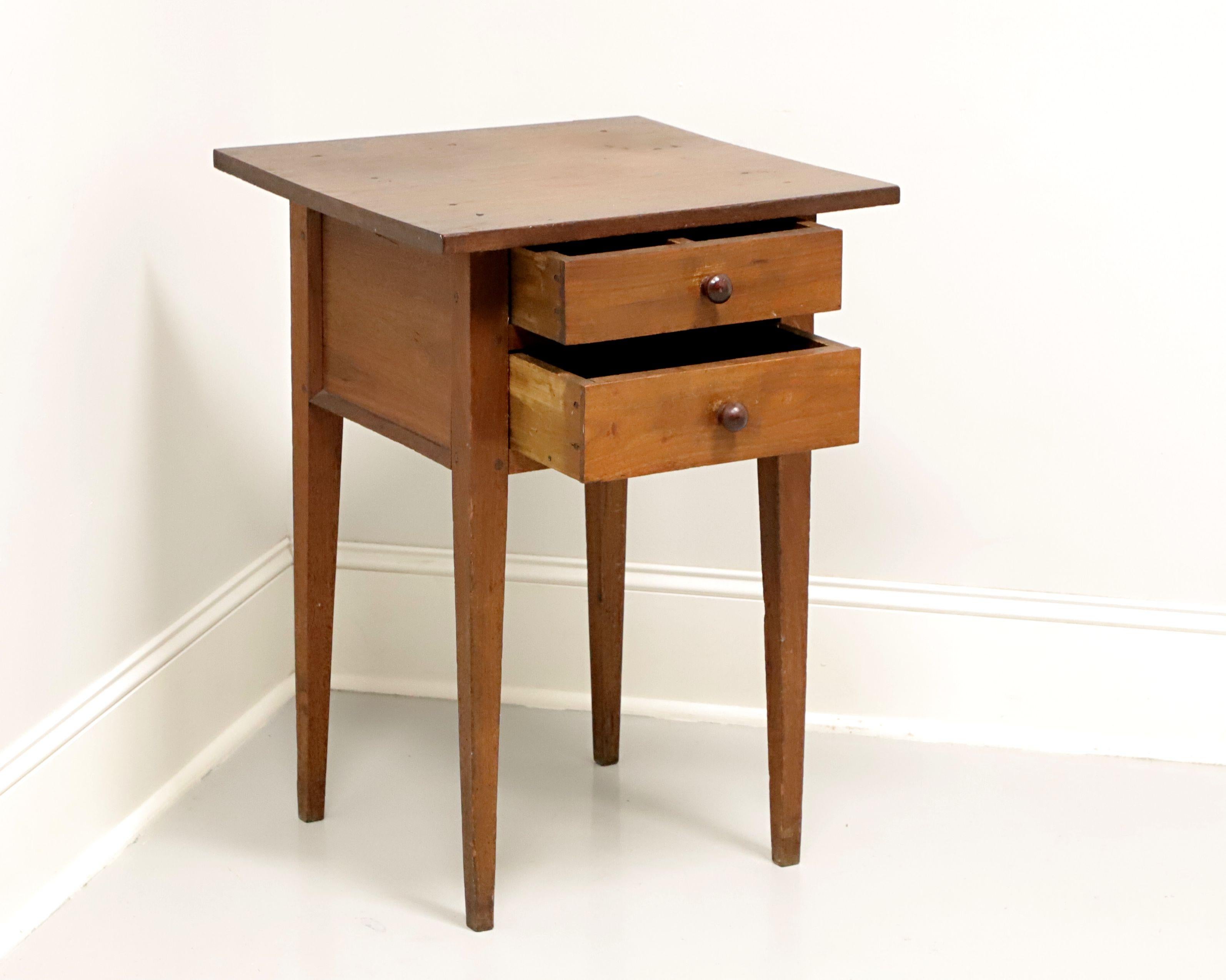 Antique 18th Century Primitive Walnut Two-Drawer End Side Table In Good Condition In Charlotte, NC