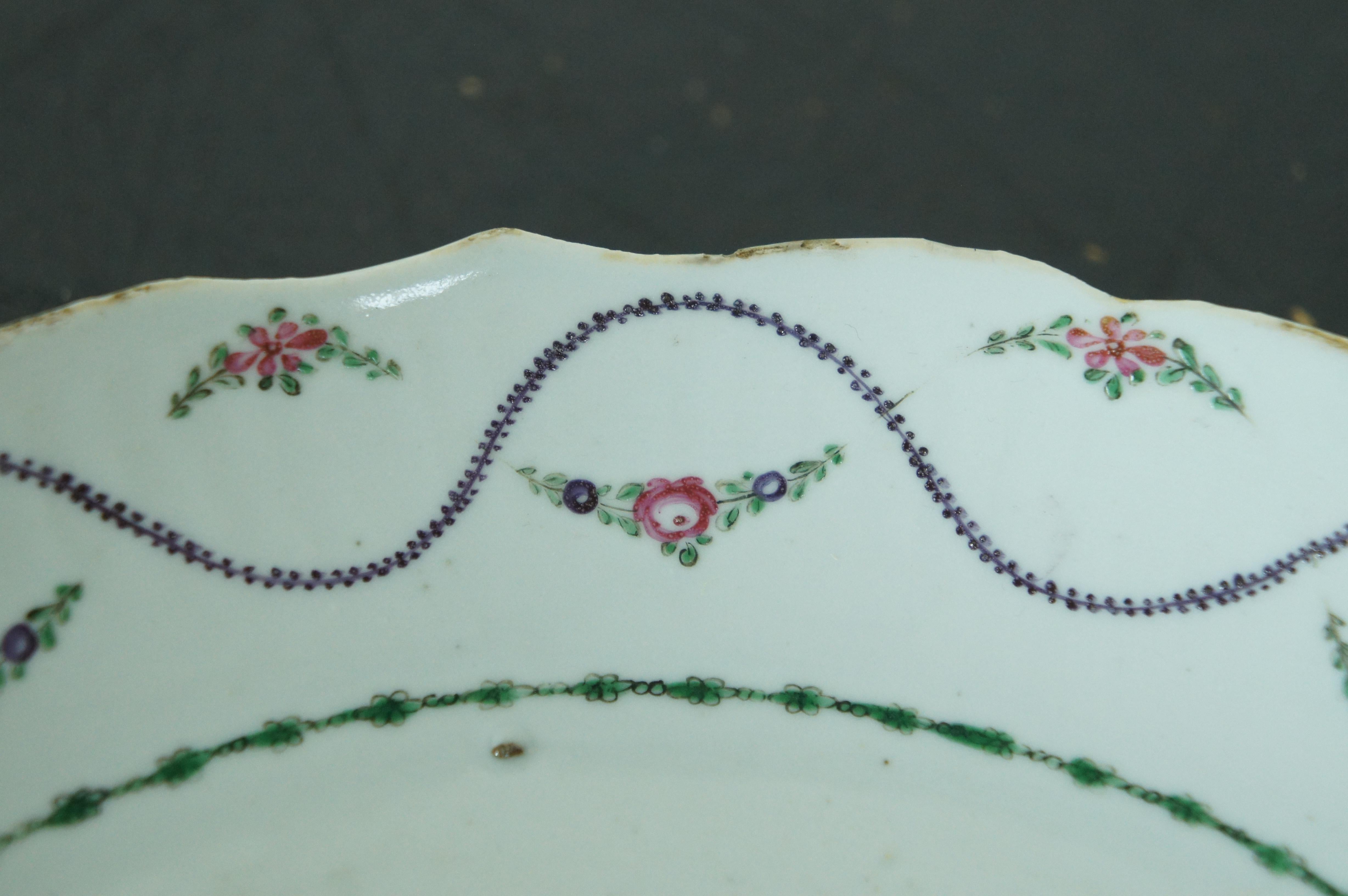 18th Century and Earlier Antique 18th Century Qianlong Chinese Export Famille Rose Scalloped Bowl 10
