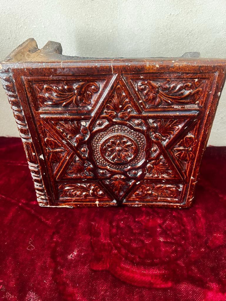 It’s an incredibly unusual , rare and historical antique 18th century tiled stove or fireplace glazed ceramic corner with Star of David in the middle.
It could be built into a Door - Jam or Fireplace, or into any important part of a home. It can