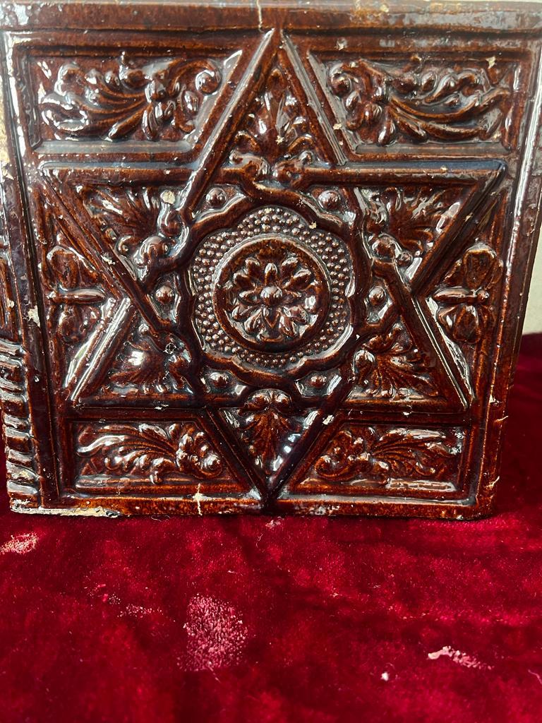  Antique 18th Century Rare Judaical Tiled Stove Corner with Star of David In Good Condition For Sale In Doha, QA