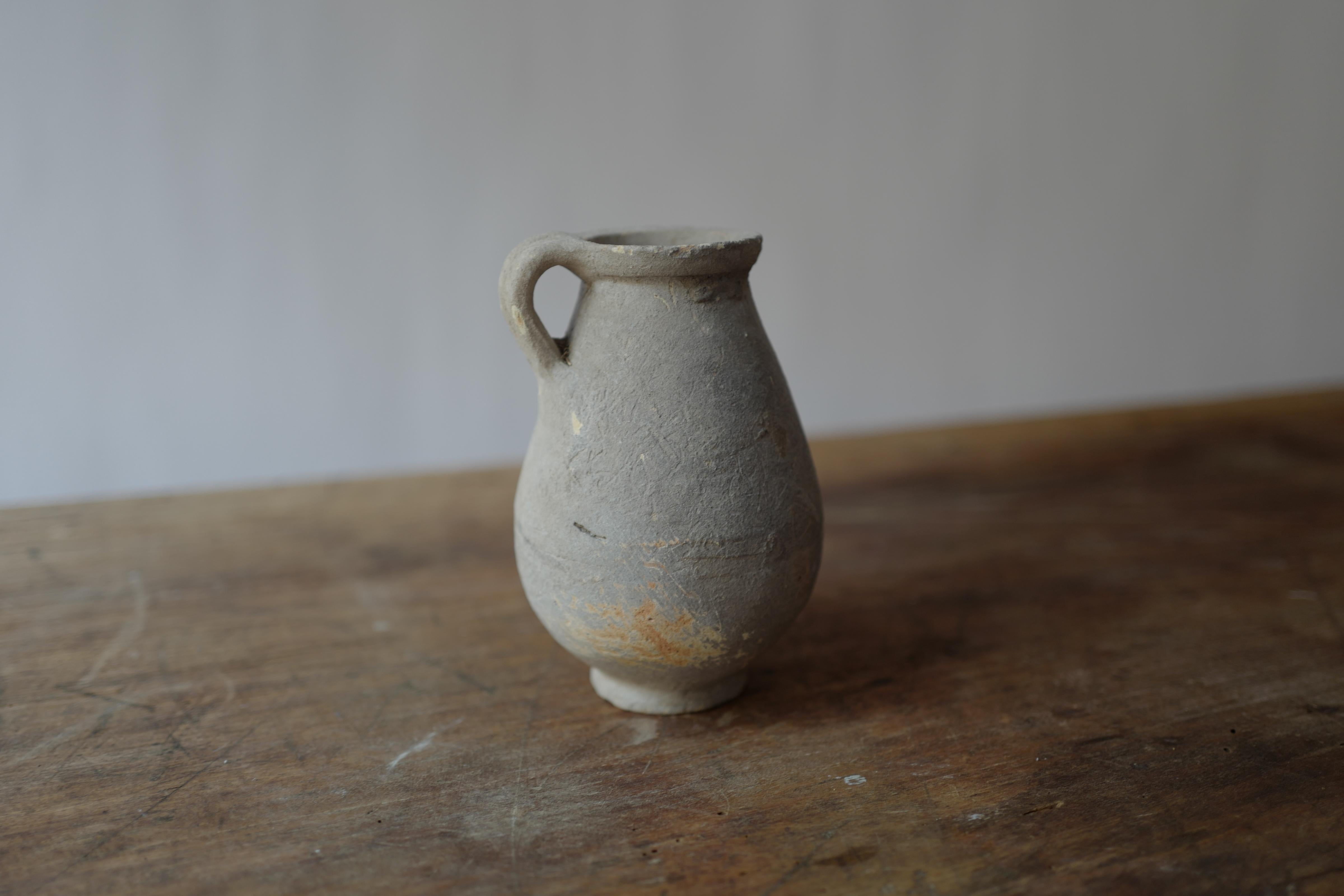 18th Century and Earlier Antique 18th Century Roman Tunisian Grey Pot – Handcrafted Terracotta Vessel For Sale