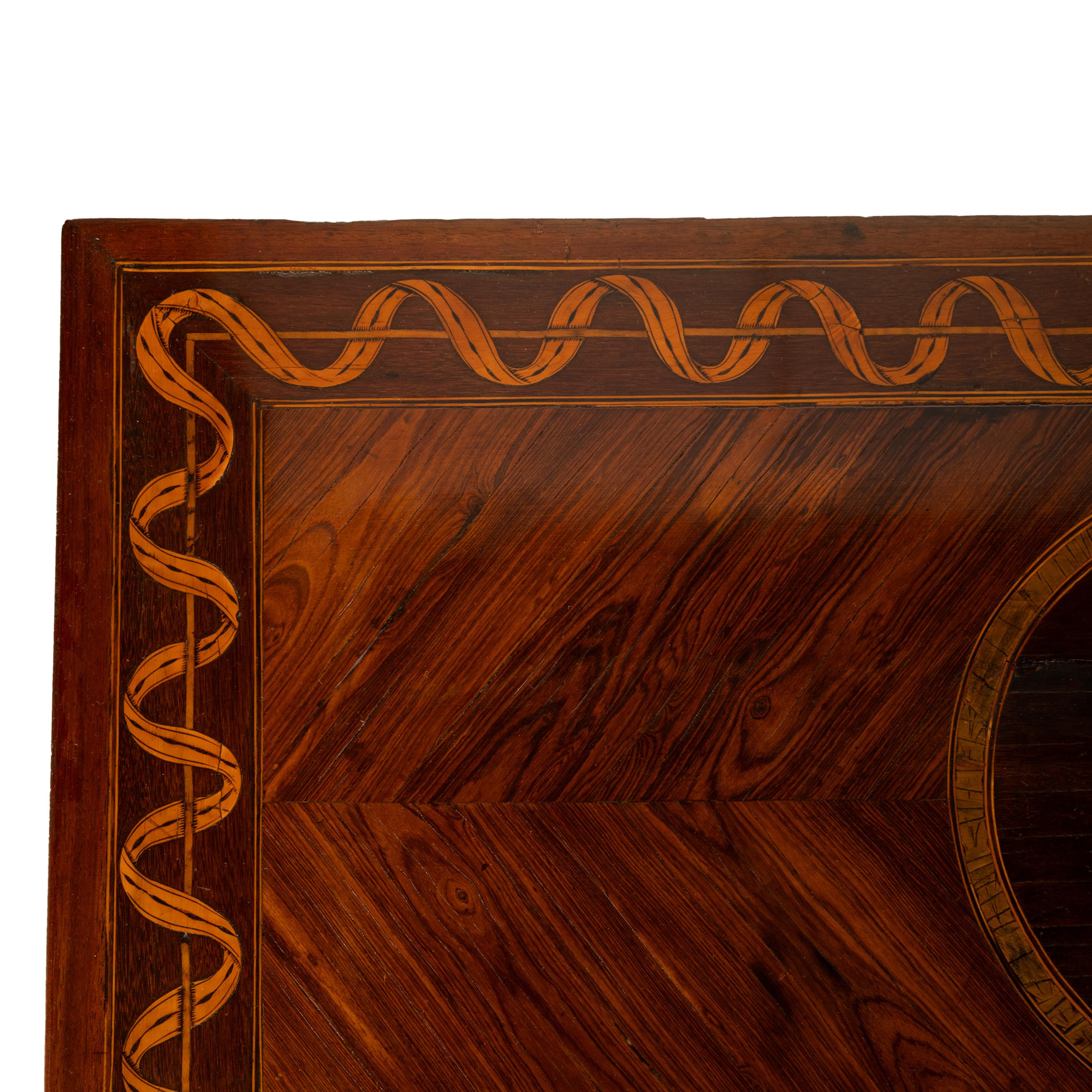 Table de jeu russe du 18ème siècle en marqueterie de bois de rose par Christian Meyer en vente 11