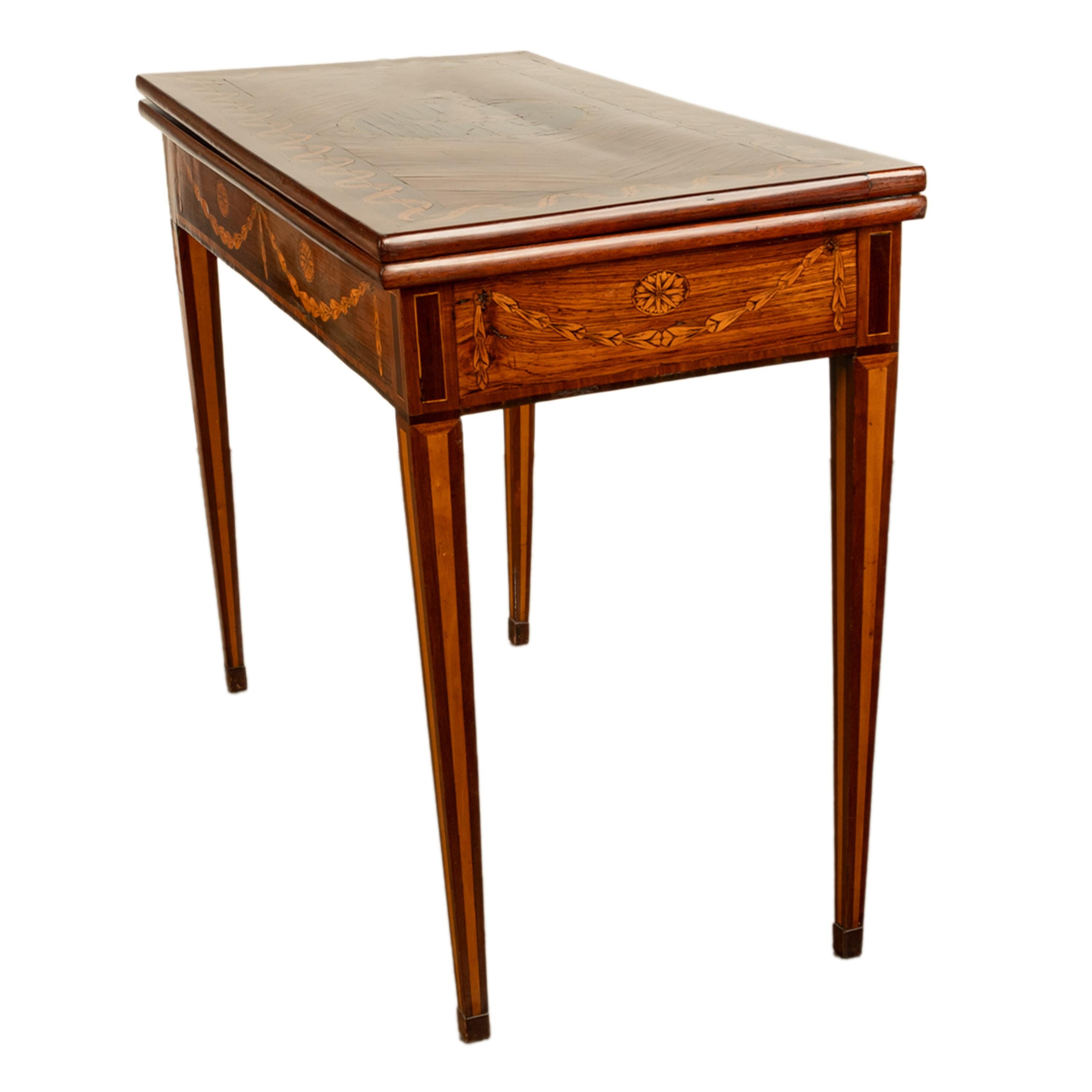 Table de jeu russe du 18ème siècle en marqueterie de bois de rose par Christian Meyer en vente 1