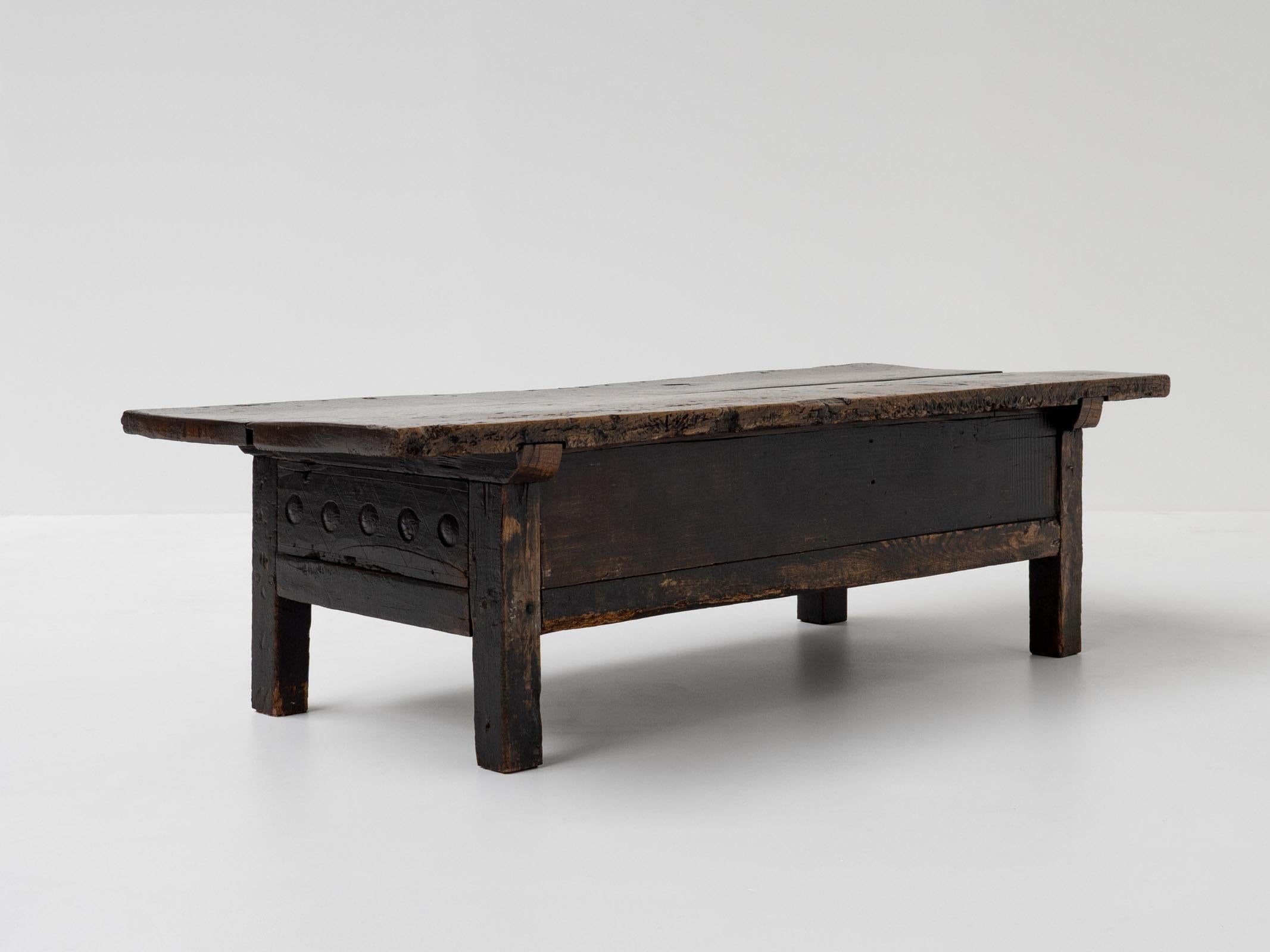 Antique 18th Century Rustic Spanish Coffee Table 6