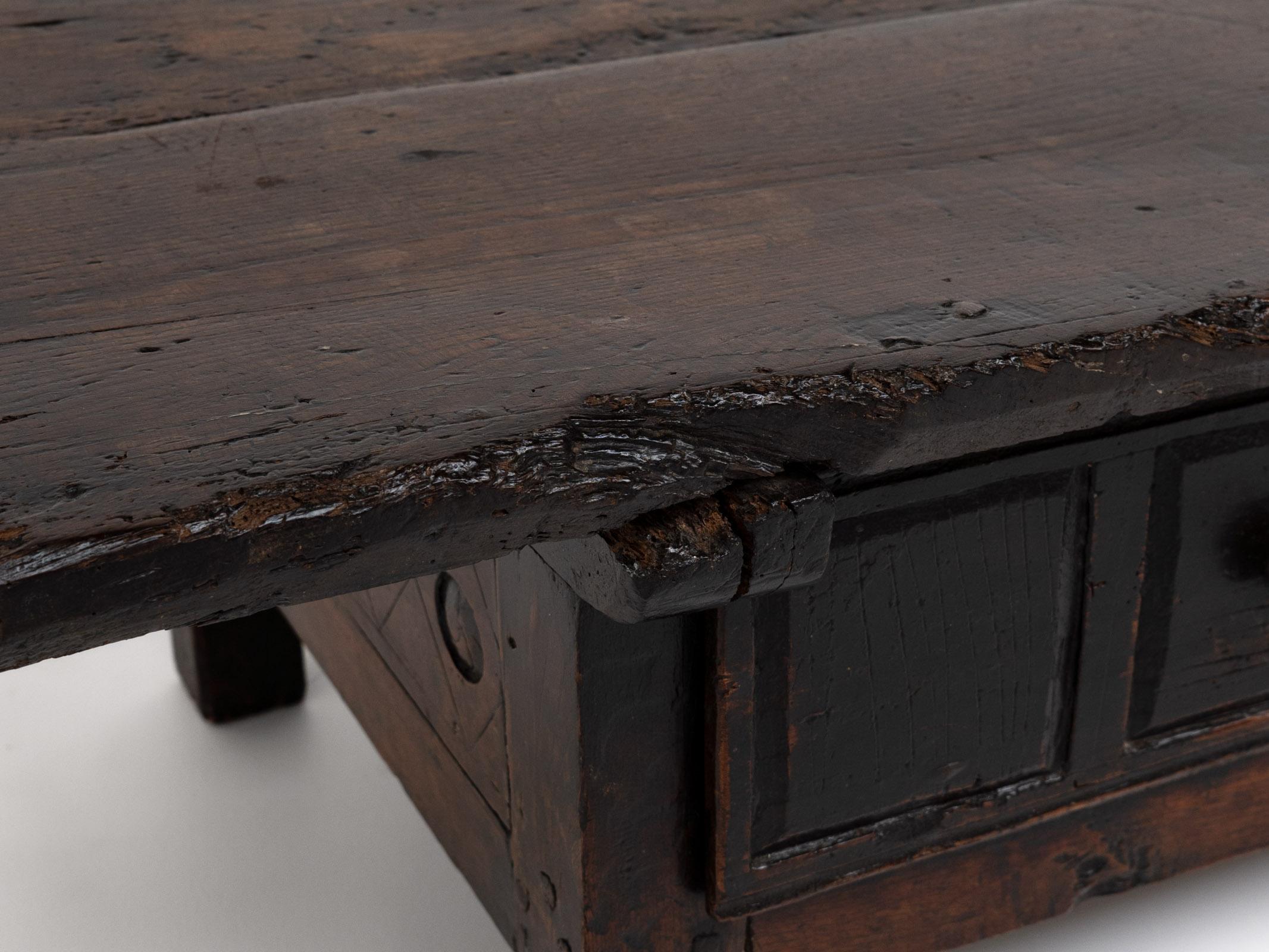 Antique 18th Century Rustic Spanish Coffee Table 7