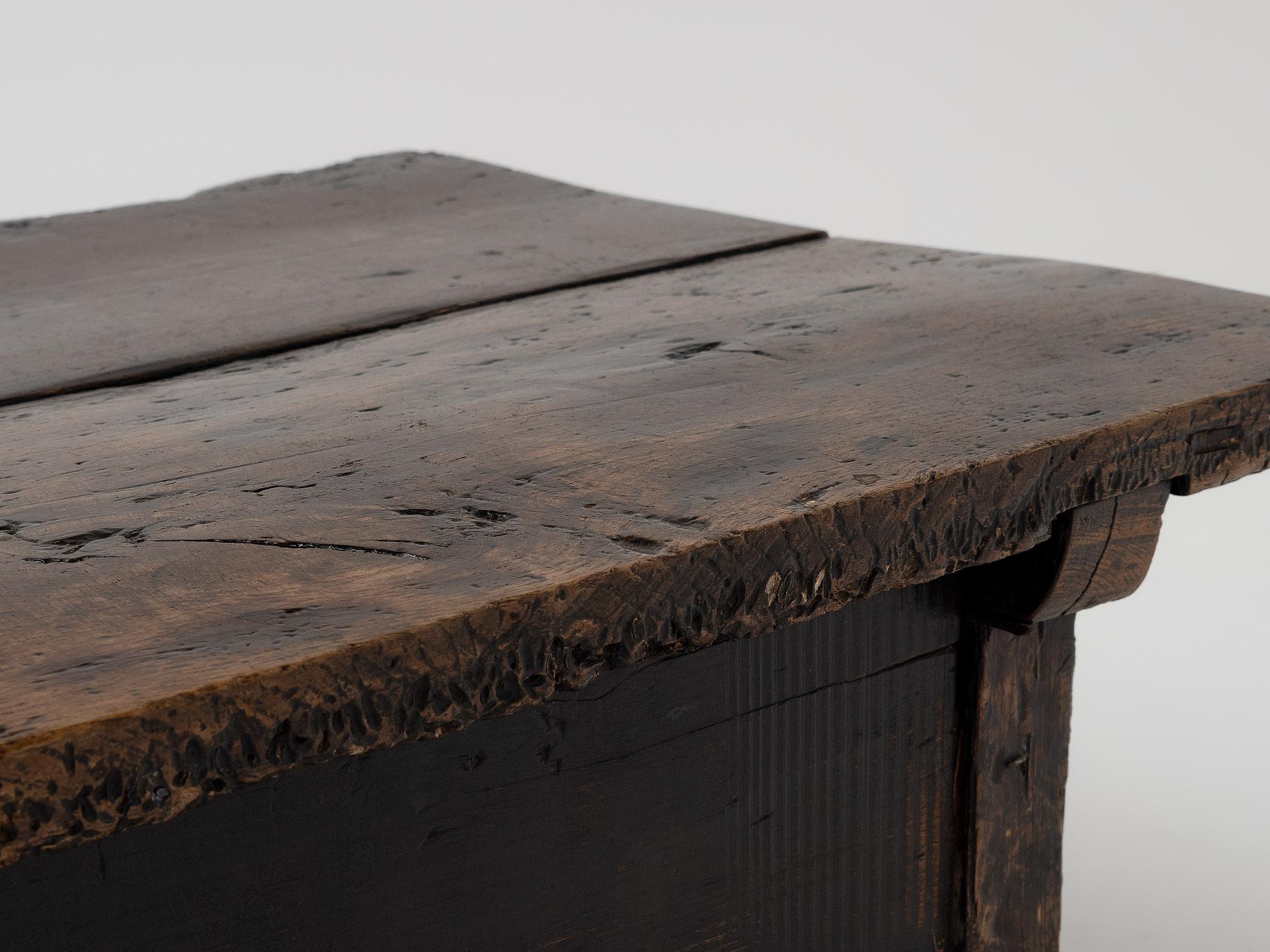 Antique 18th Century Rustic Spanish Coffee Table 8