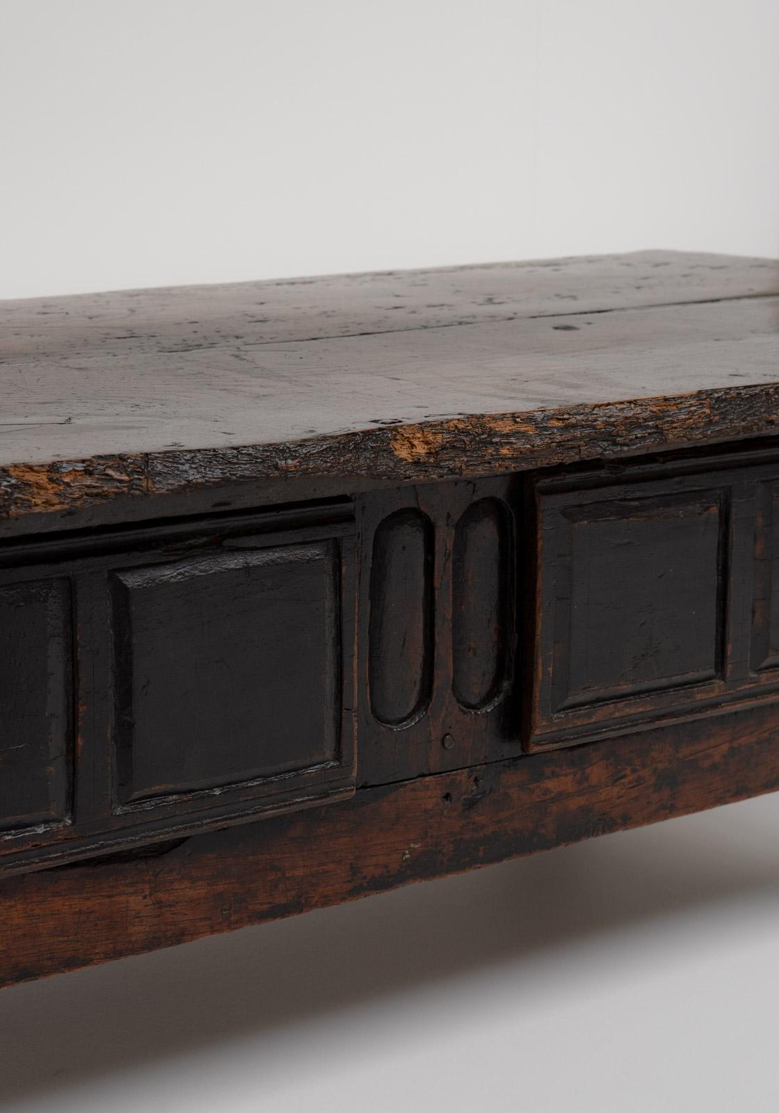 Wood Antique 18th Century Rustic Spanish Coffee Table