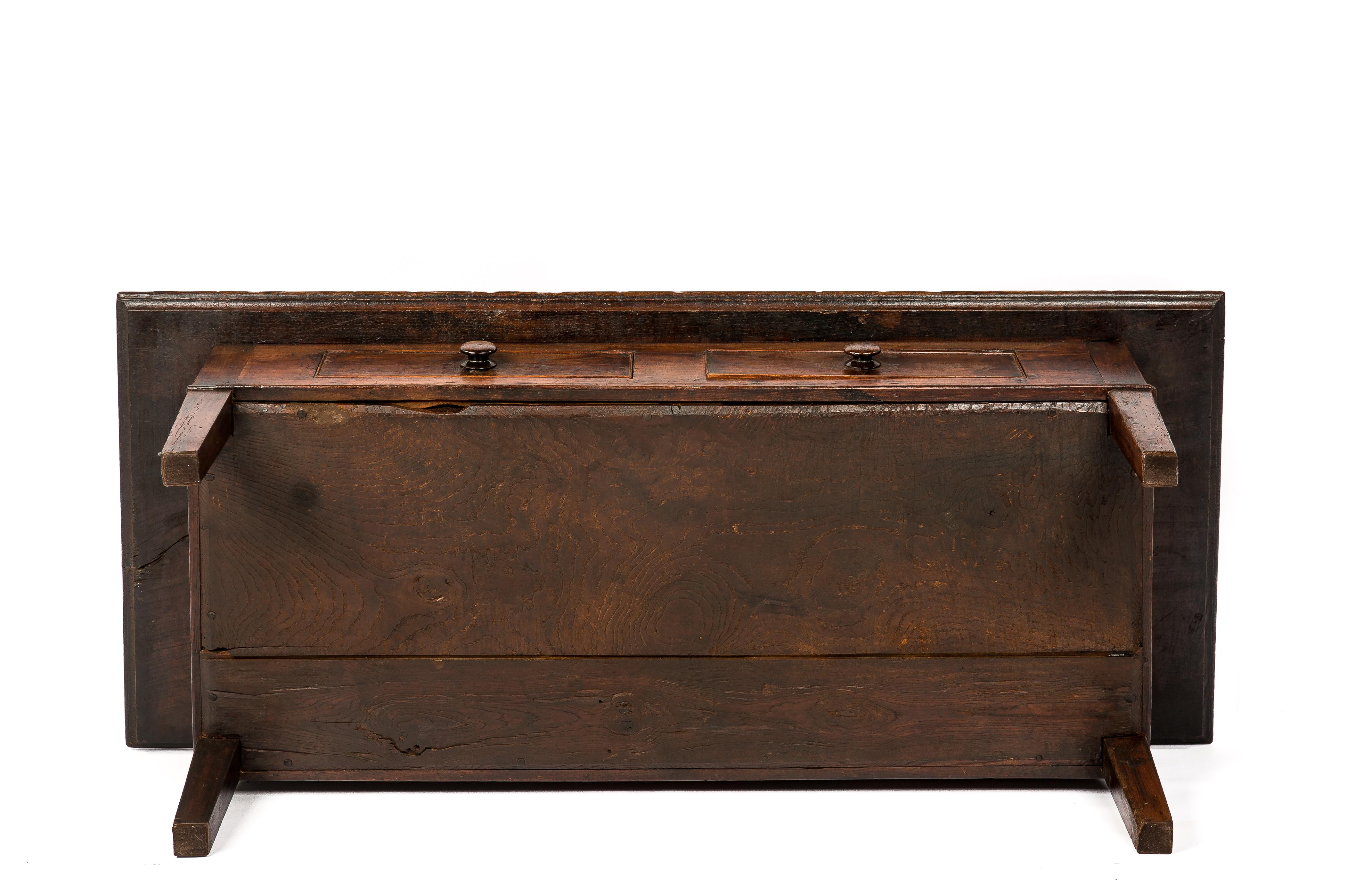 Antique 18th-Century Rustic Spanish Warm Brown Chestnut Coffee Table 8