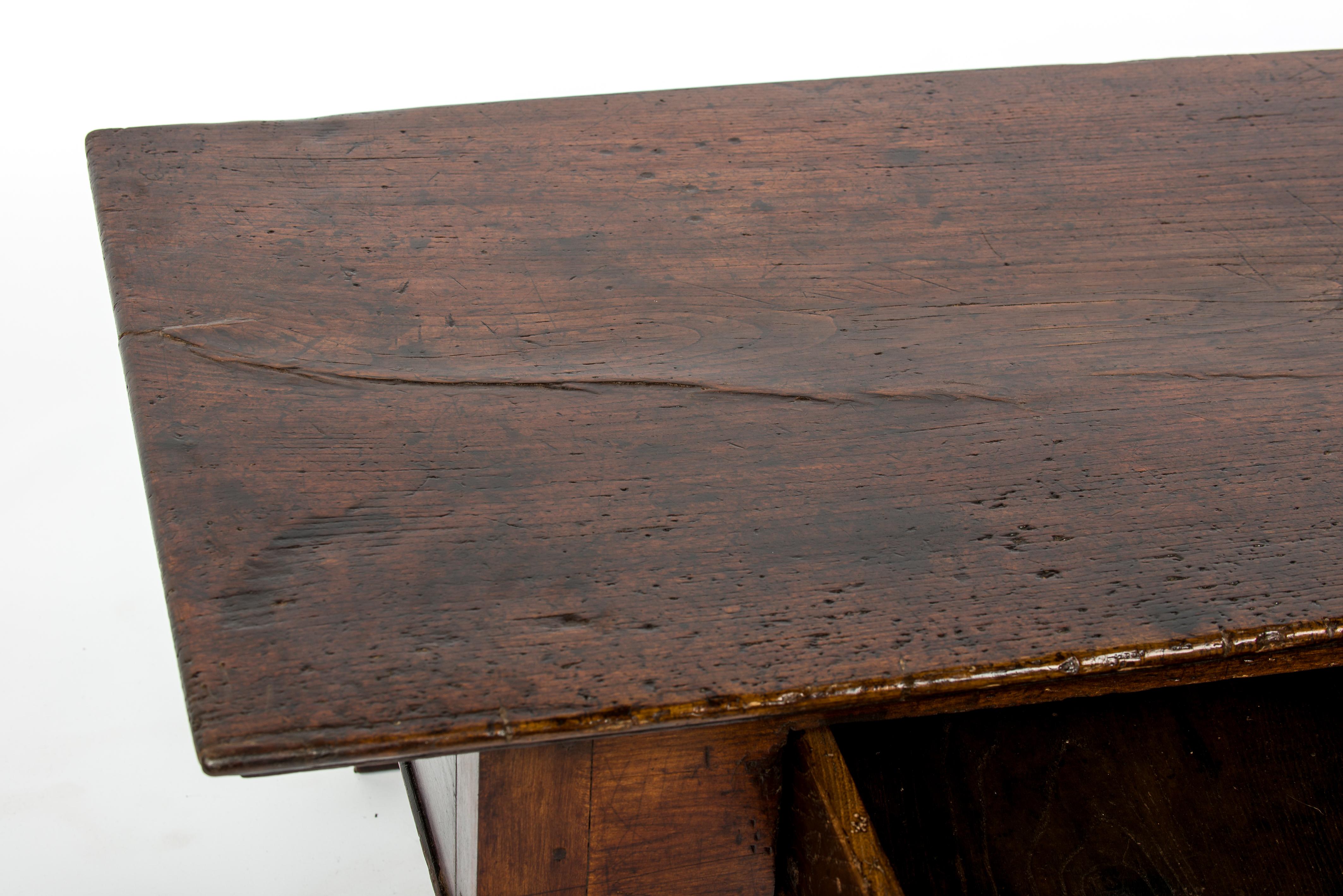 Antique 18th-Century Rustic Spanish Warm Brown Chestnut Coffee Table 1