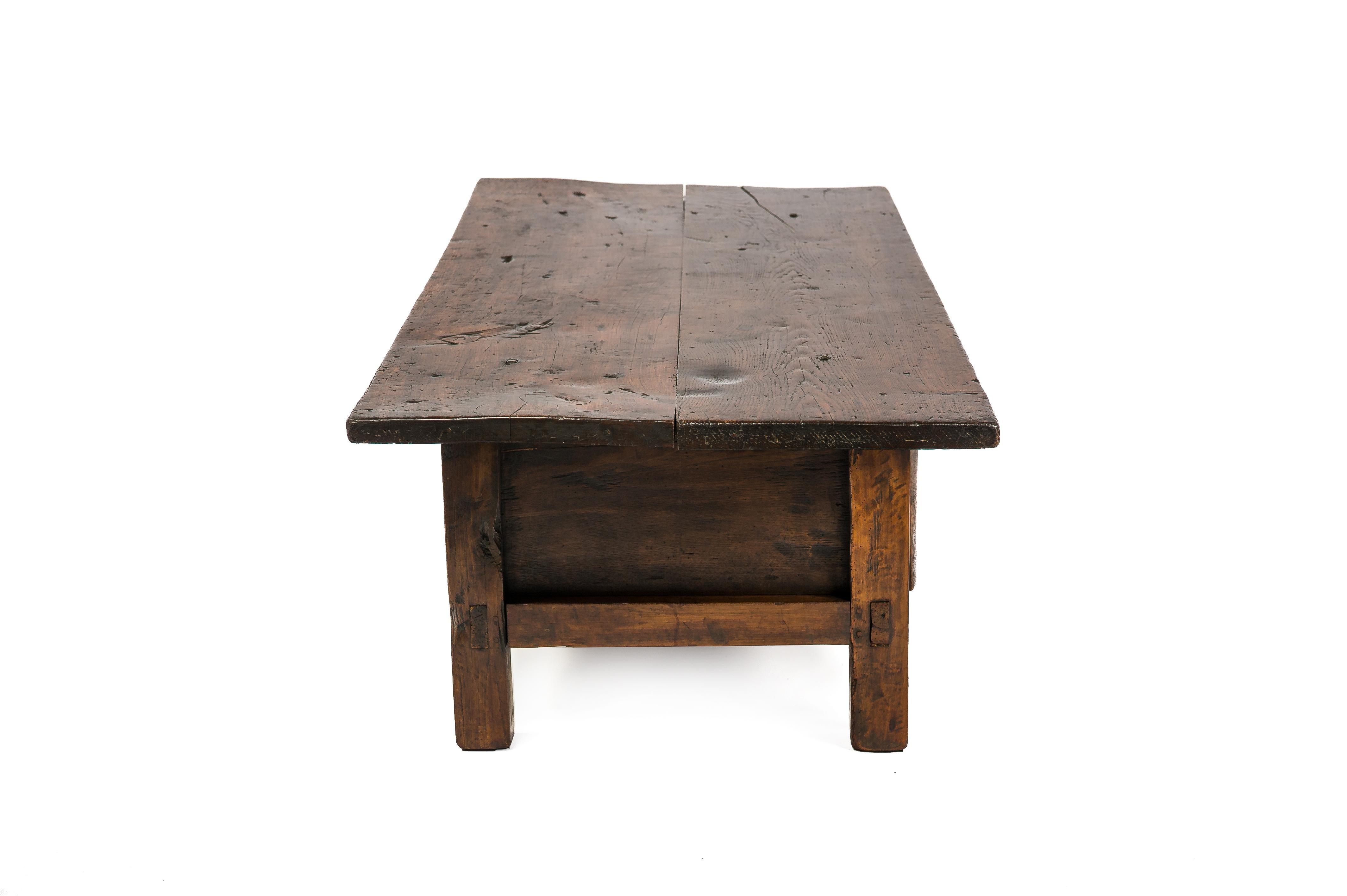 18th Century Antique 18th-Century Rustic Spanish Warm Brown Chestnut Coffee Table
