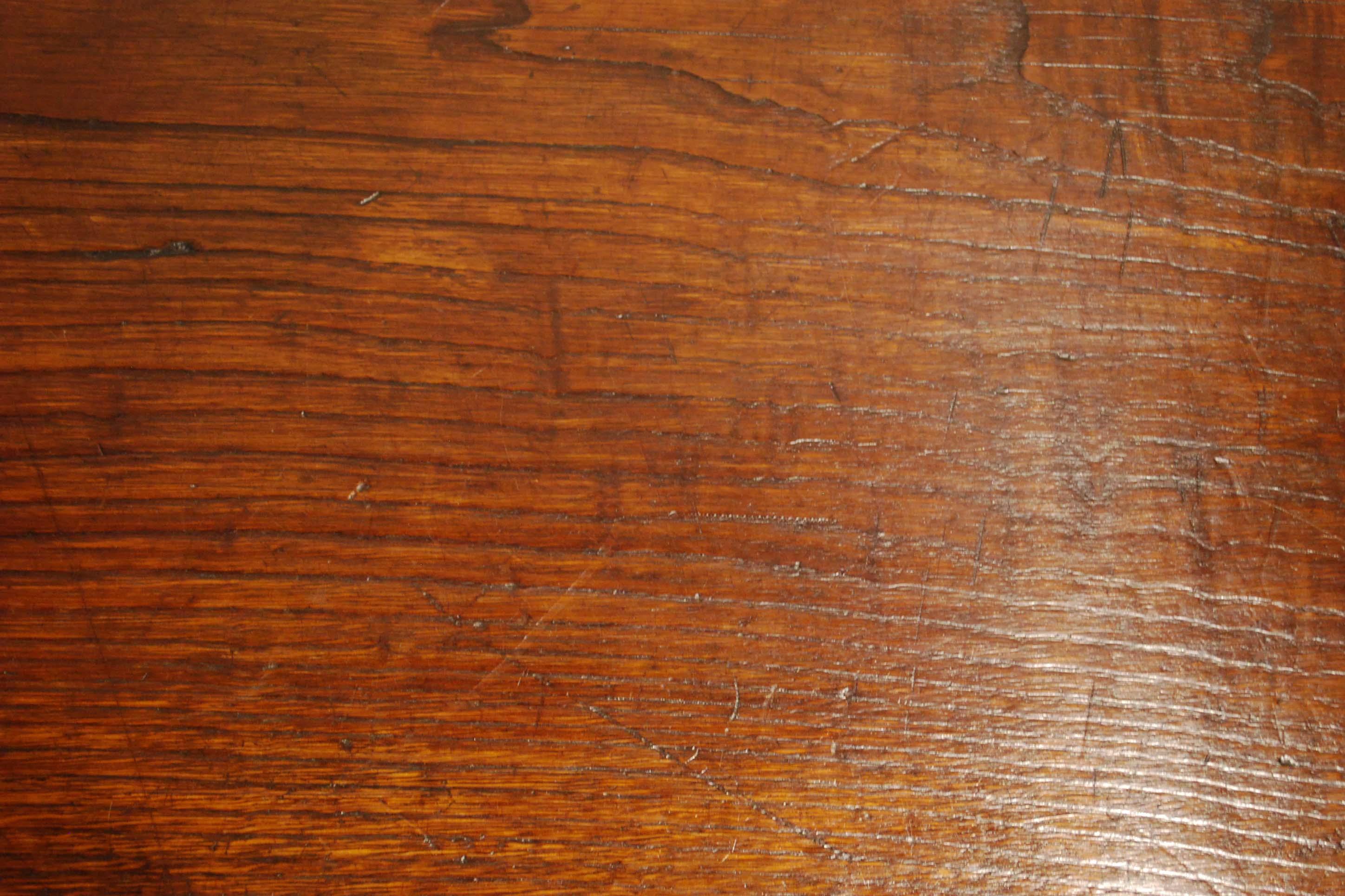 Antique 18th-Century Rustic Spanish Warm Brown Chestnut Coffee Table 2