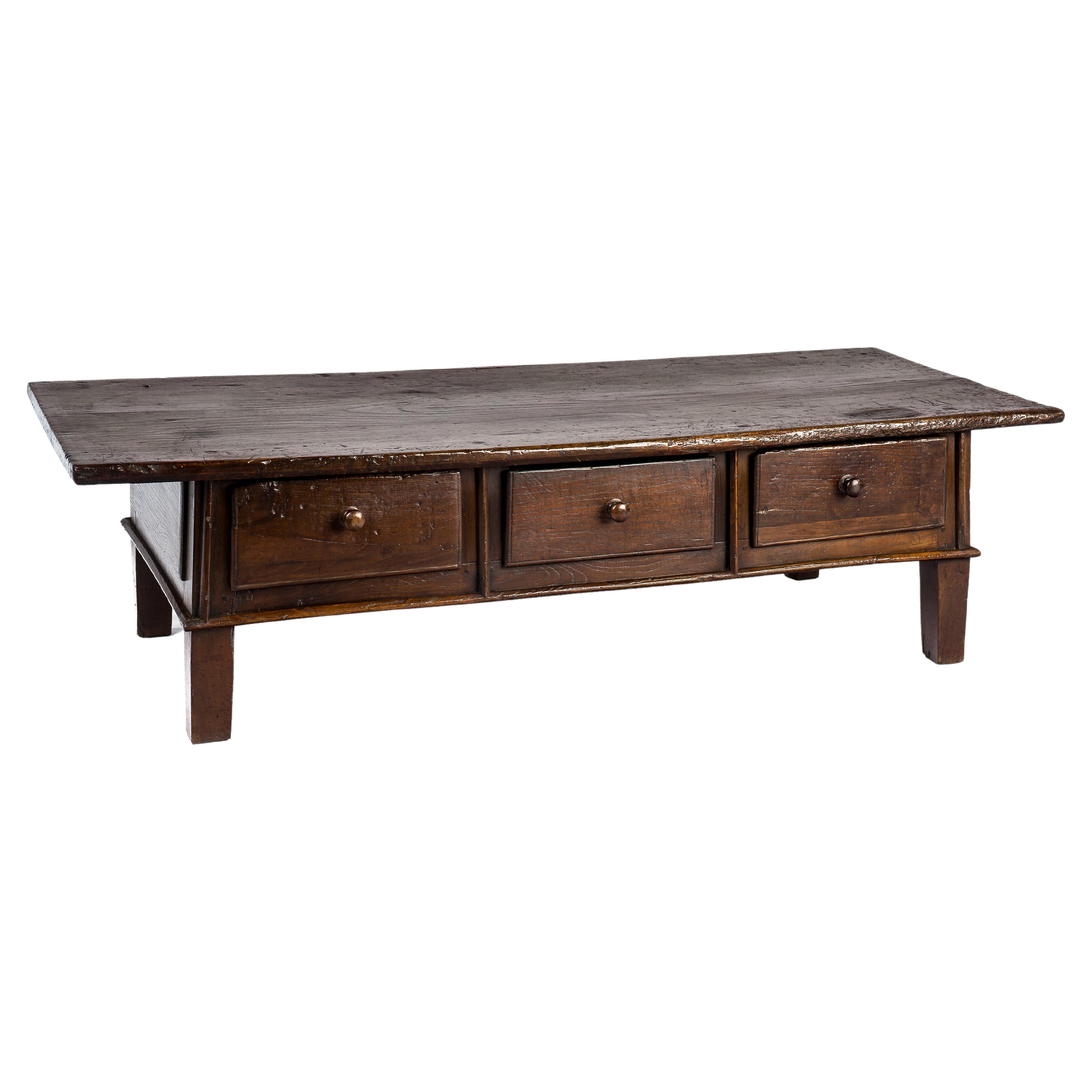 Antique 18th-Century Rustic Spanish Warm Brown Chestnut Coffee Table