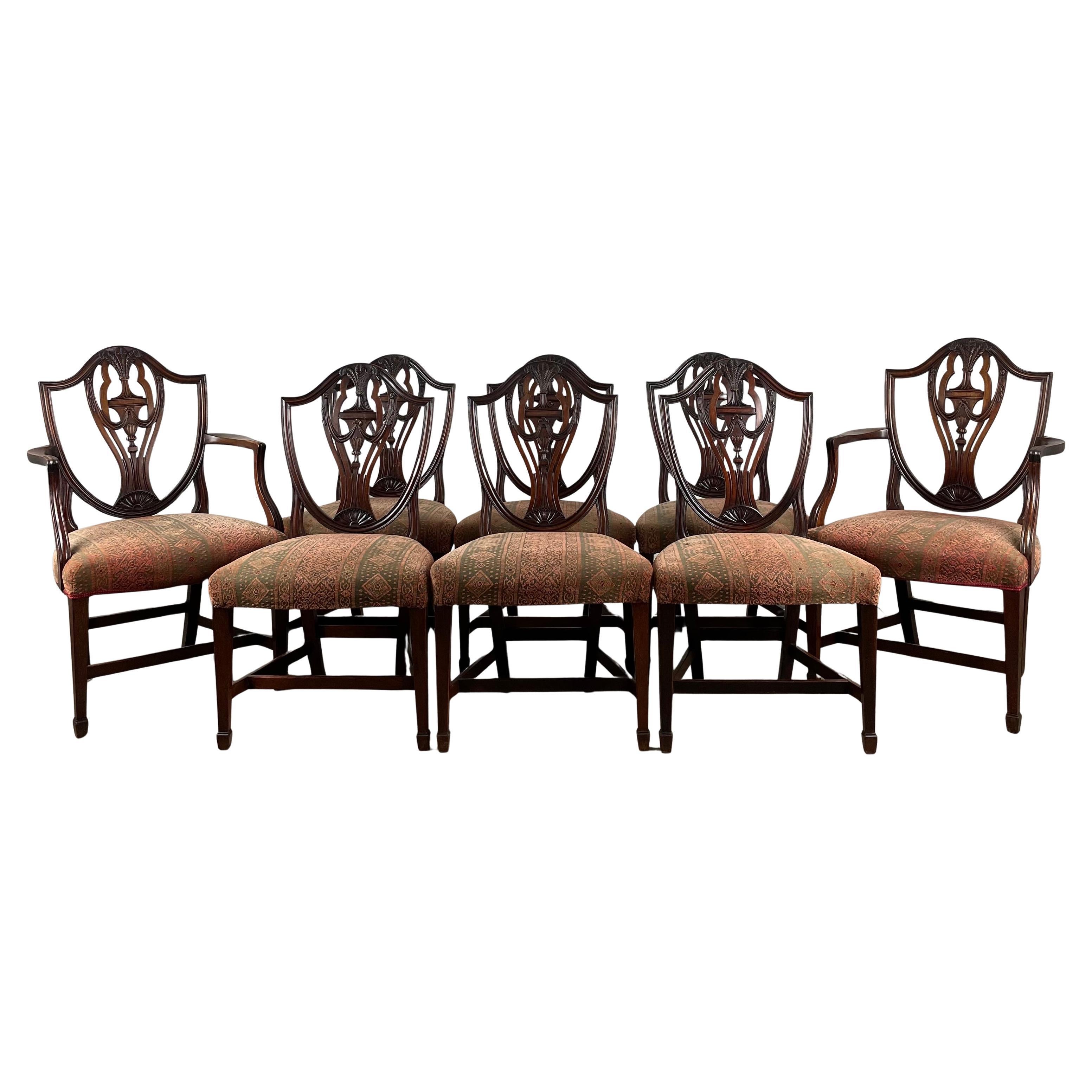 Antique 18th Century Set Of 8 Shield Back Dining Chairs ( REF AF-3114 ) For Sale