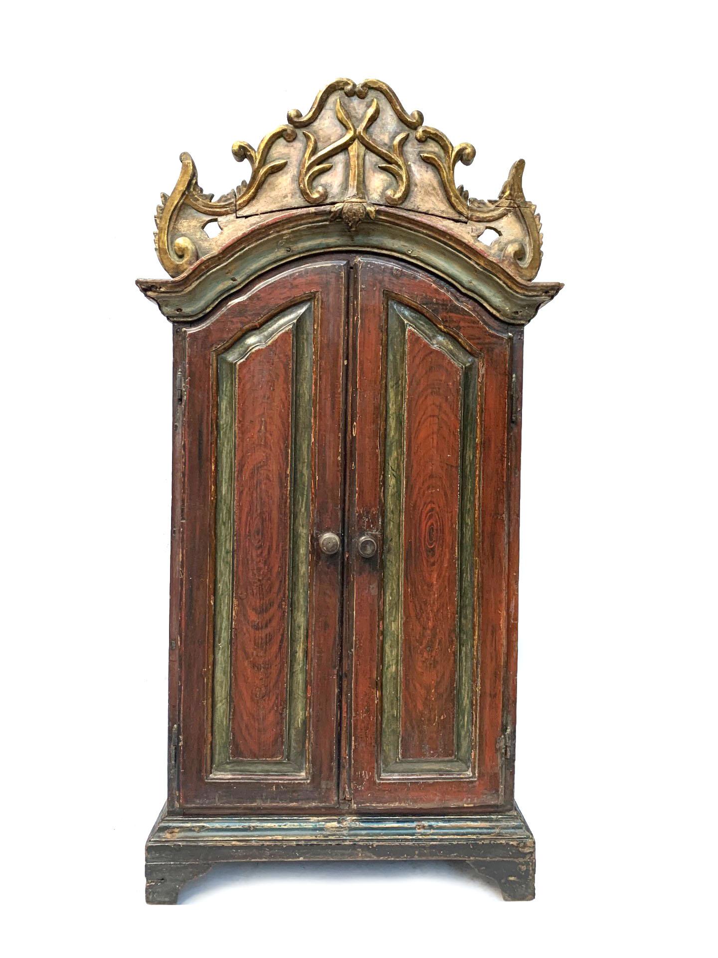 Antique Mid 18th Century Brazilian Baroque Shrine 
Solid carved and painted brazilian cedar wood.
Richly carved and painted . All original patina from the centurys. 
The domestic shrines have been present in the brazilian homes since the XVIIth