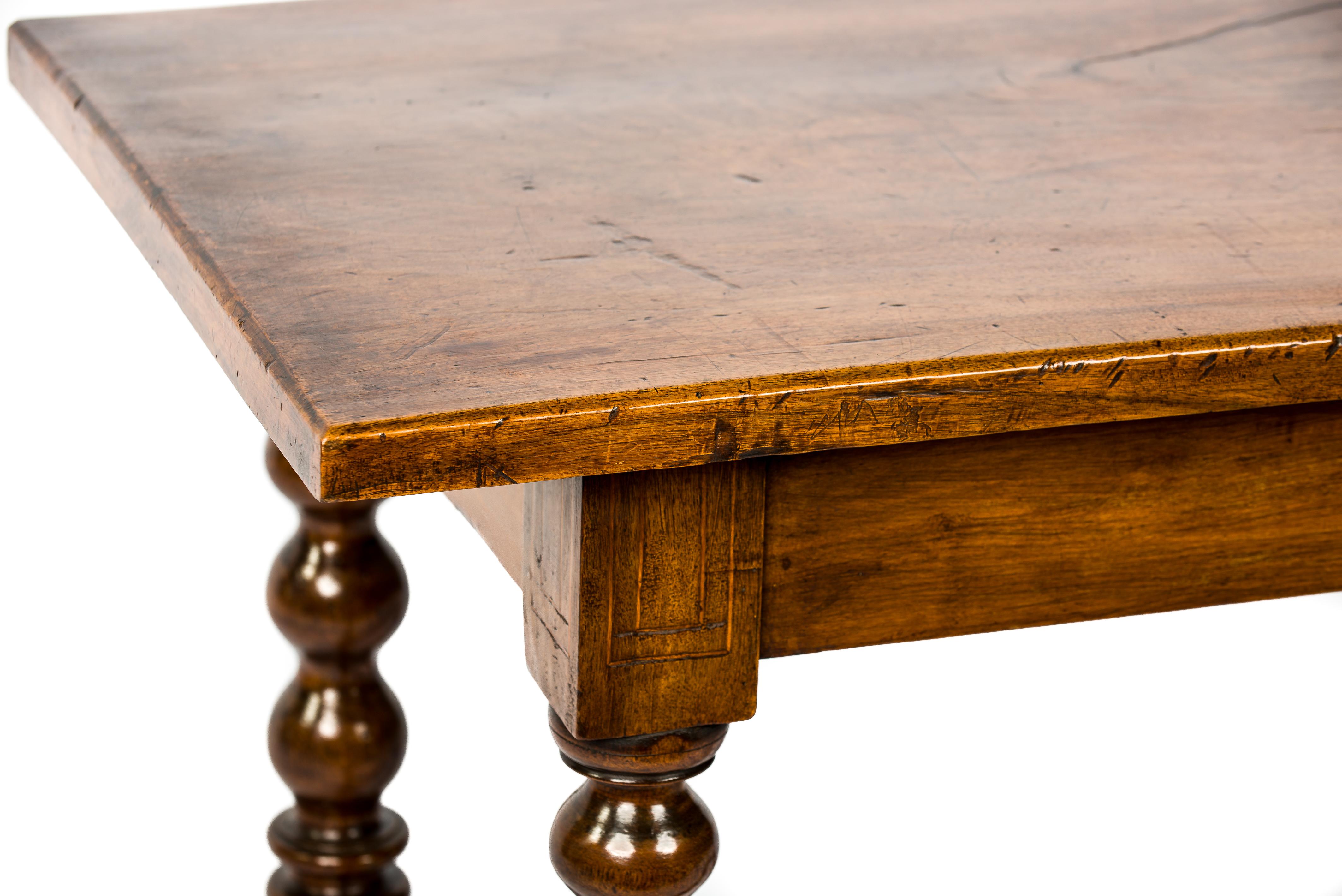 Baroque Antique 18th Century Spanish Walnut Wall Table or Side-Table with Turned Legs For Sale