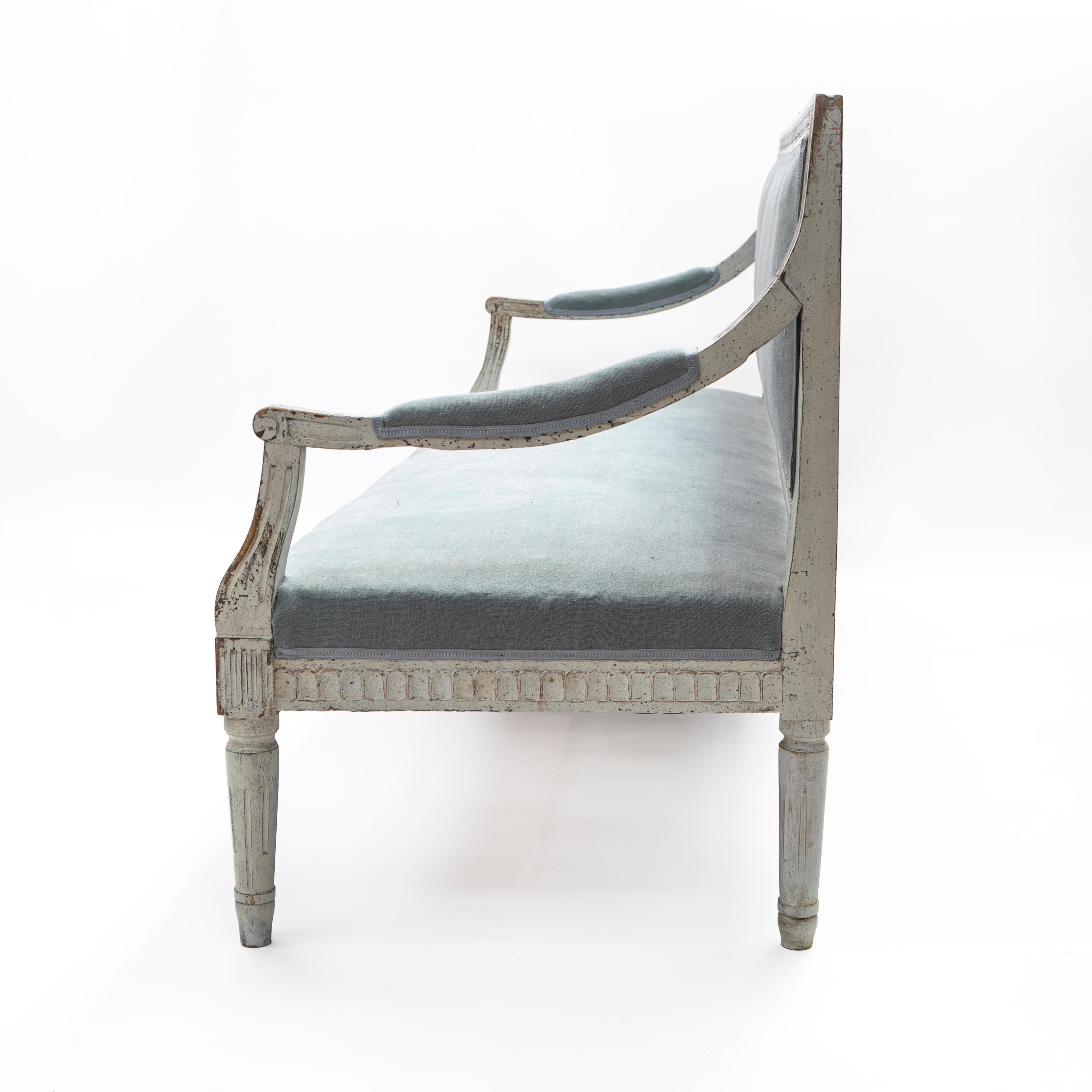 Antique 18th Century Swedish Gustavian Sofa Bench For Sale 3