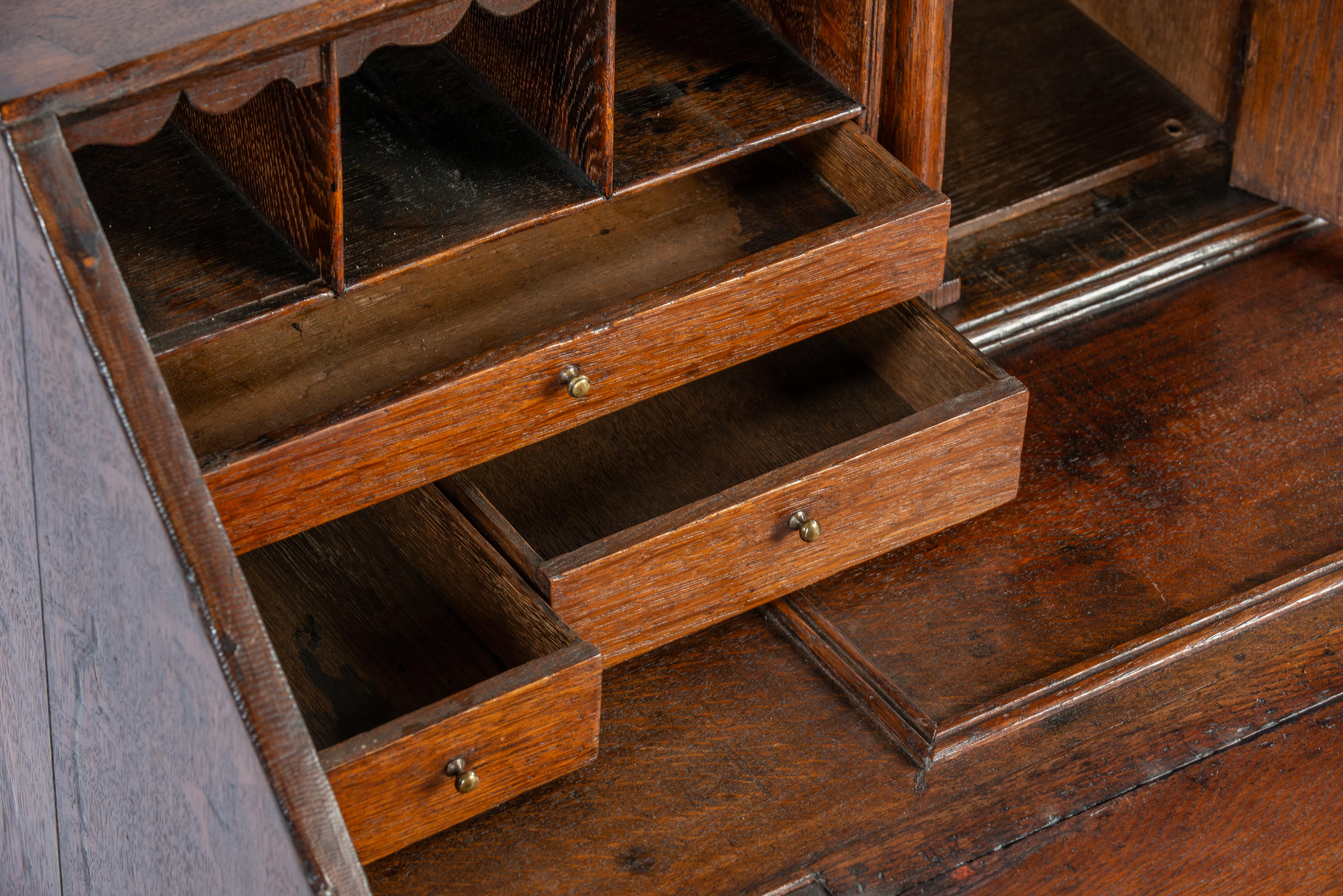 Antique 18th century warm brown English Oak Queen Anne Slant-Front Desk For Sale 11