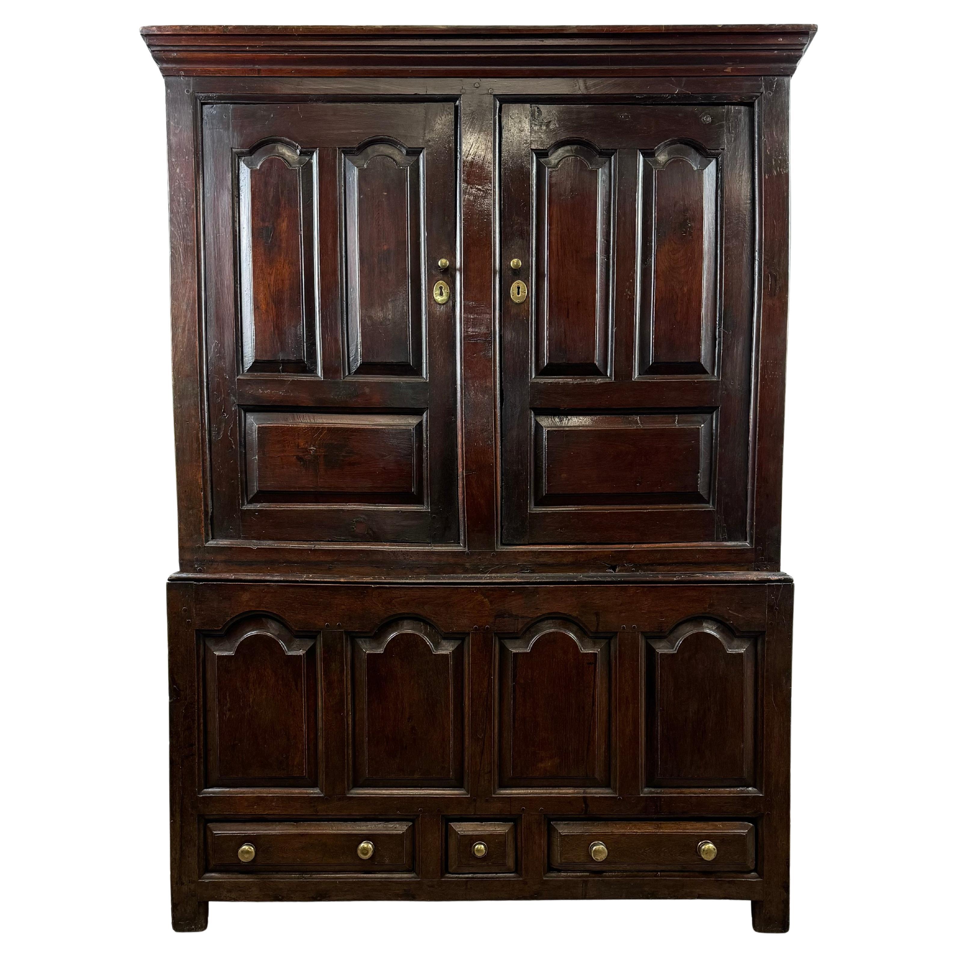 Antiker walisischer Vitrinenschrank aus Eiche aus dem 18. Jahrhundert ( REF AF-3634)