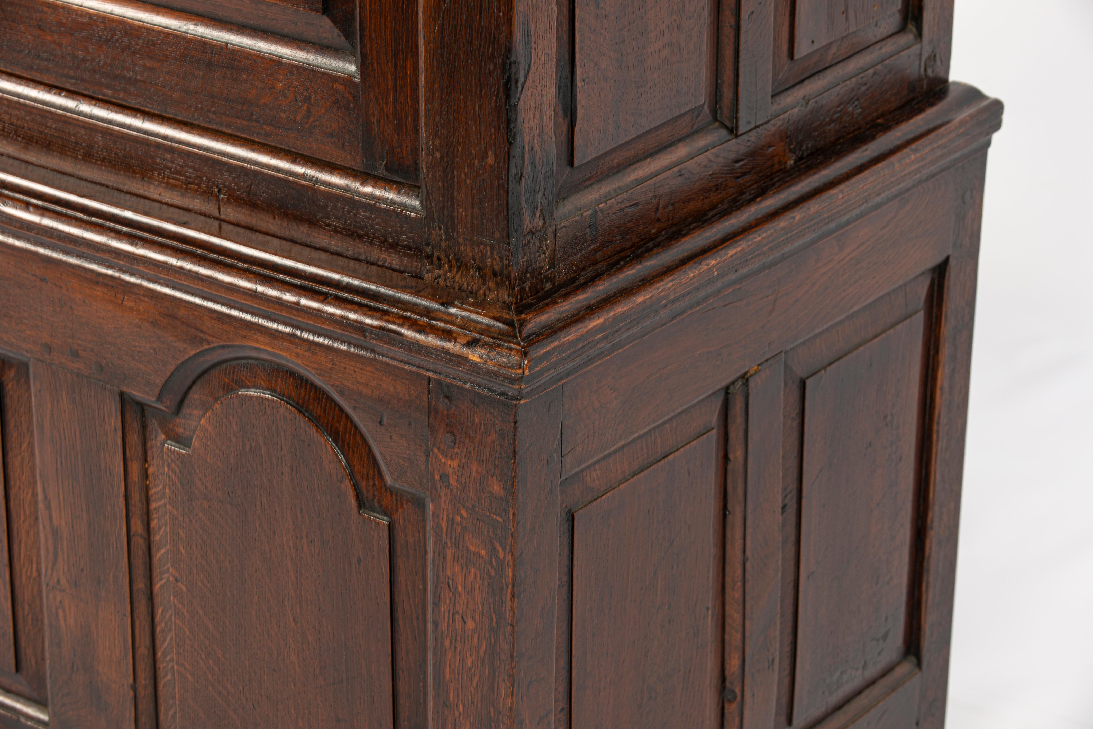 Antiker walisischer Warm Brown Oak Press Livery Housekeepers Cupboard aus dem 18. im Angebot 7