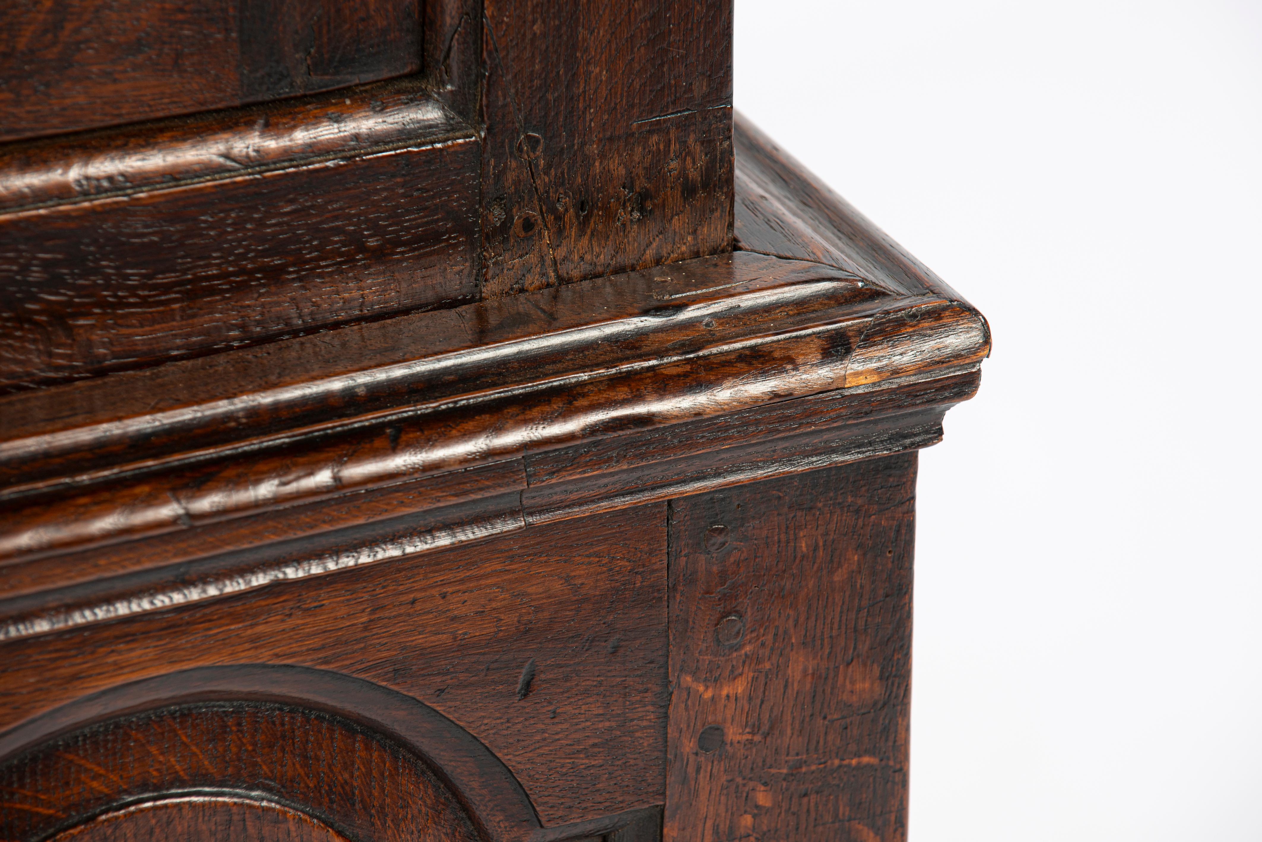 Antiker walisischer Warm Brown Oak Press Livery Housekeepers Cupboard aus dem 18. im Angebot 8