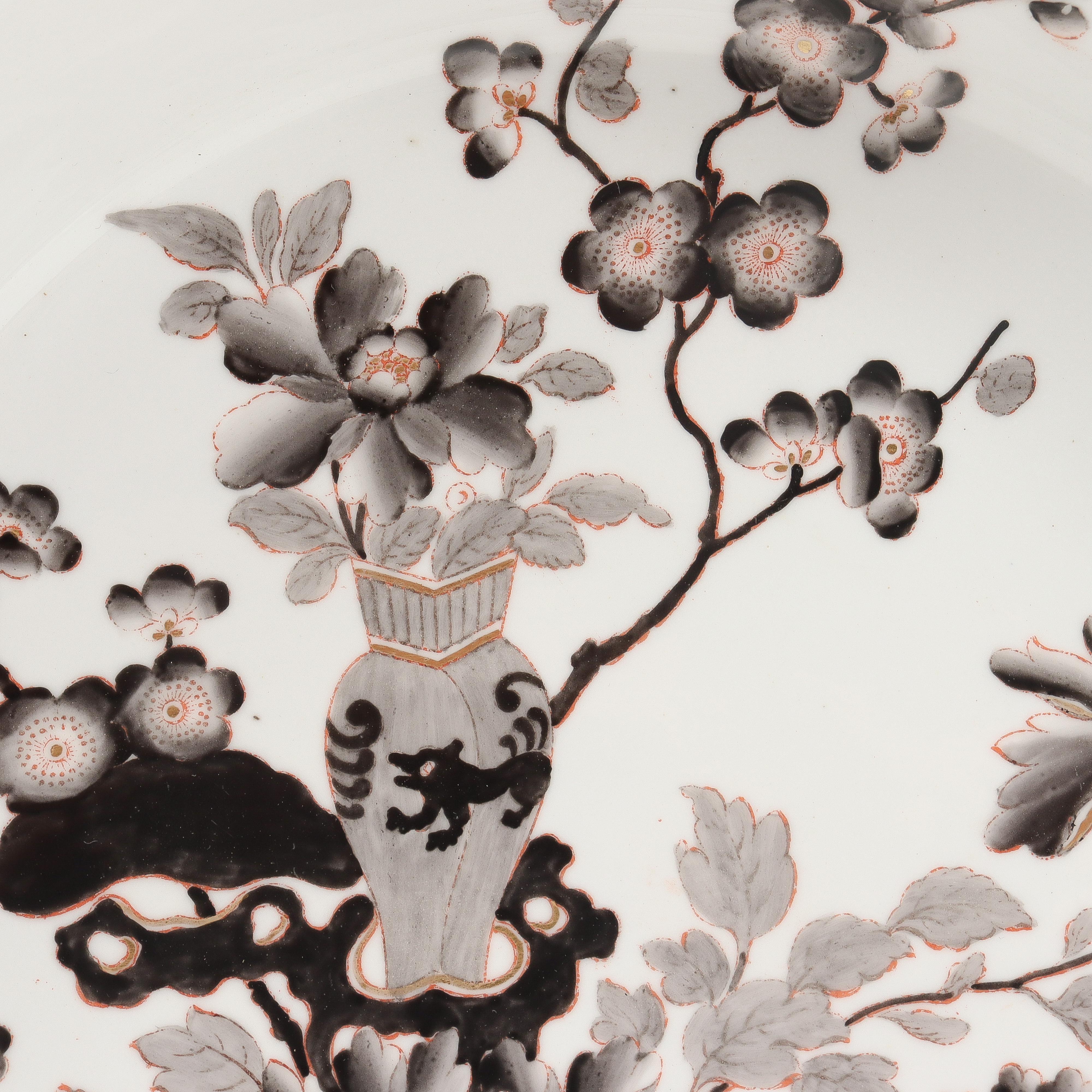 Porcelaine Bol ou bassin ancien en porcelaine noire de Worcester du 18ème siècle de style chinoiserie en vente