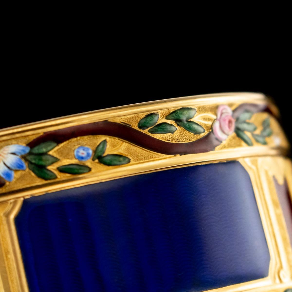 Antique French 18-Karat Gold and Hand Painted Enamel Snuff Box, circa 1770 5