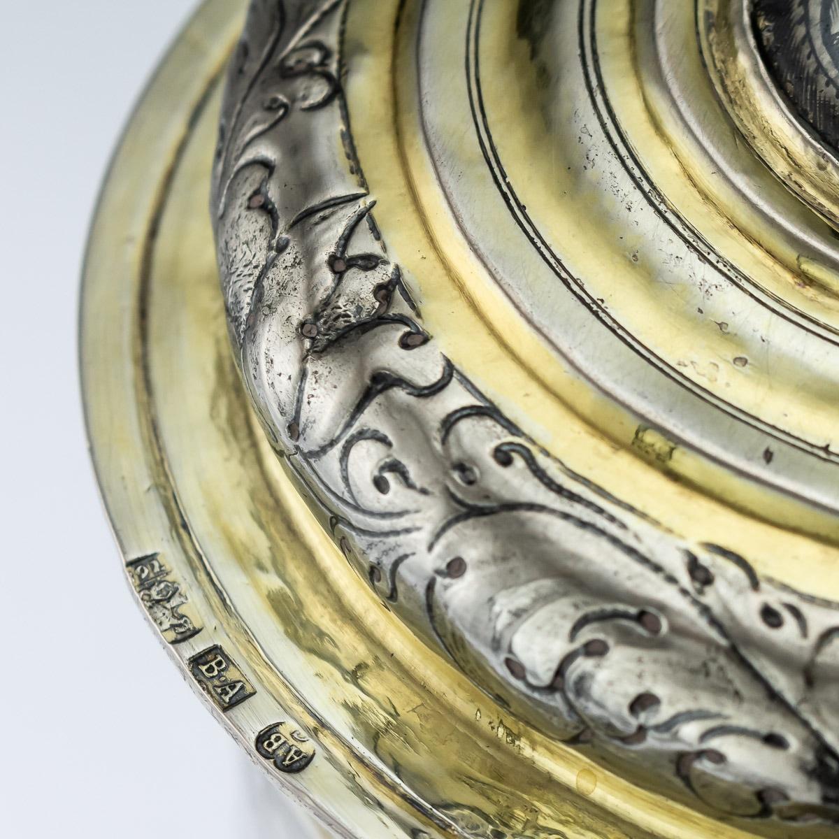 Antique Russian Exceptional Silver-Gilt & Niello Tankard, Moscow, circa 1766 4