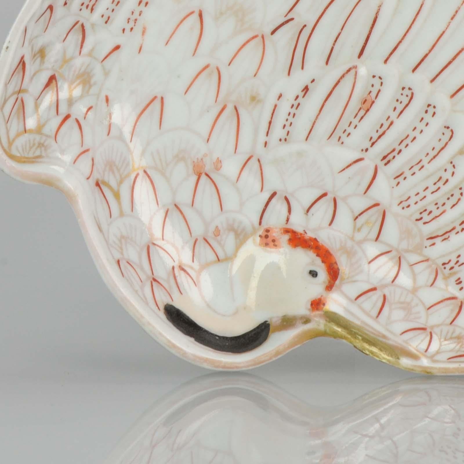 Japan, Nabeshima style or Nabeshima serving dish, 19th-20th century period;
Rare and very beautiful serving dish in the form of a crane bird. Stunninly beautiful
Condition
/ Overall condition 1 gold restoration close to the head of the bird. Size