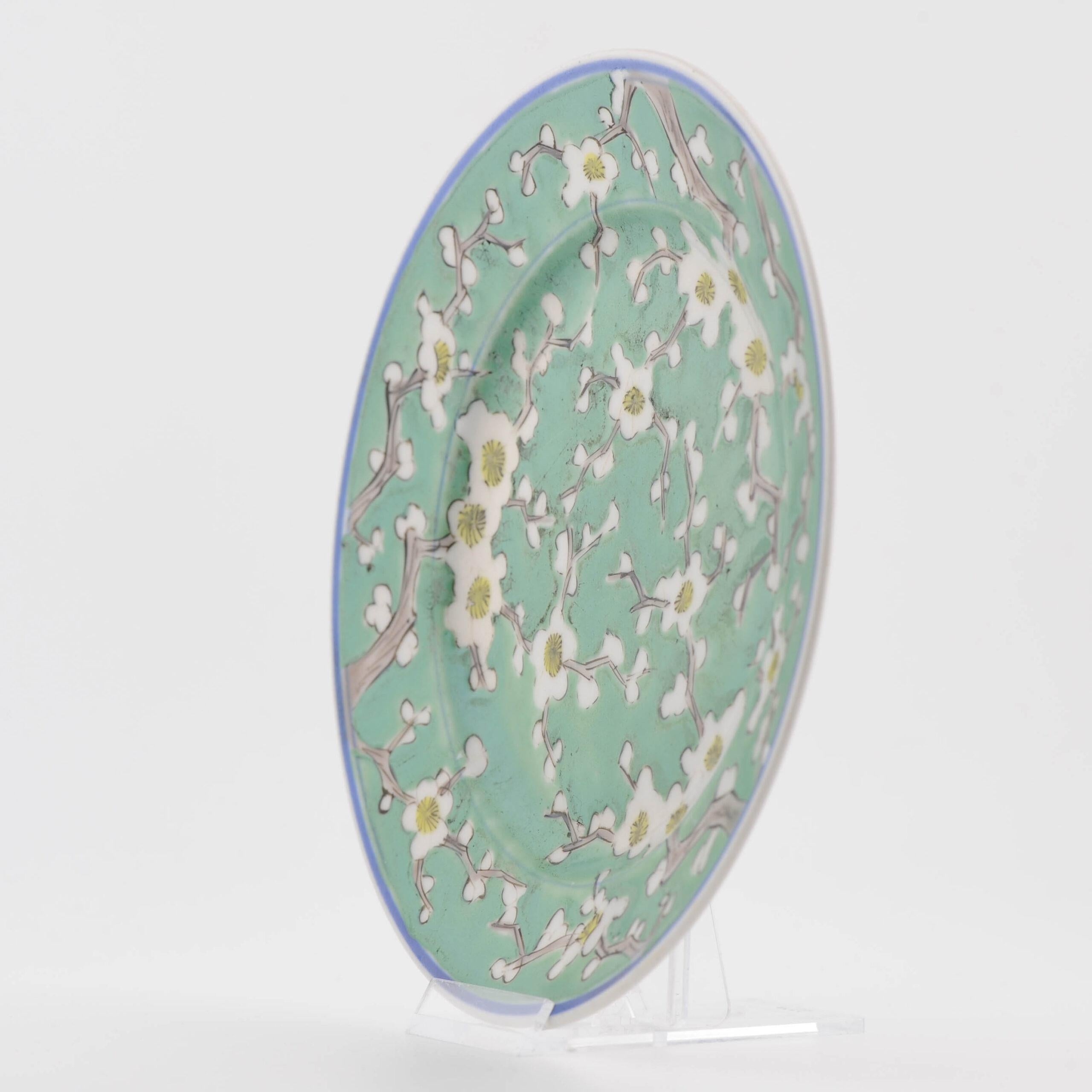 Antique 19/20C Japanese Porcelain Plate Flowers Prunus Green Fukagawa Seiji For Sale 4