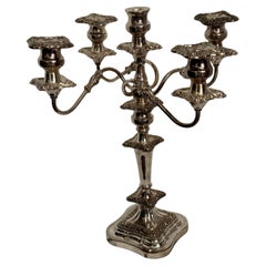 Antiguo candelabro de plata Sheffield del siglo XIX