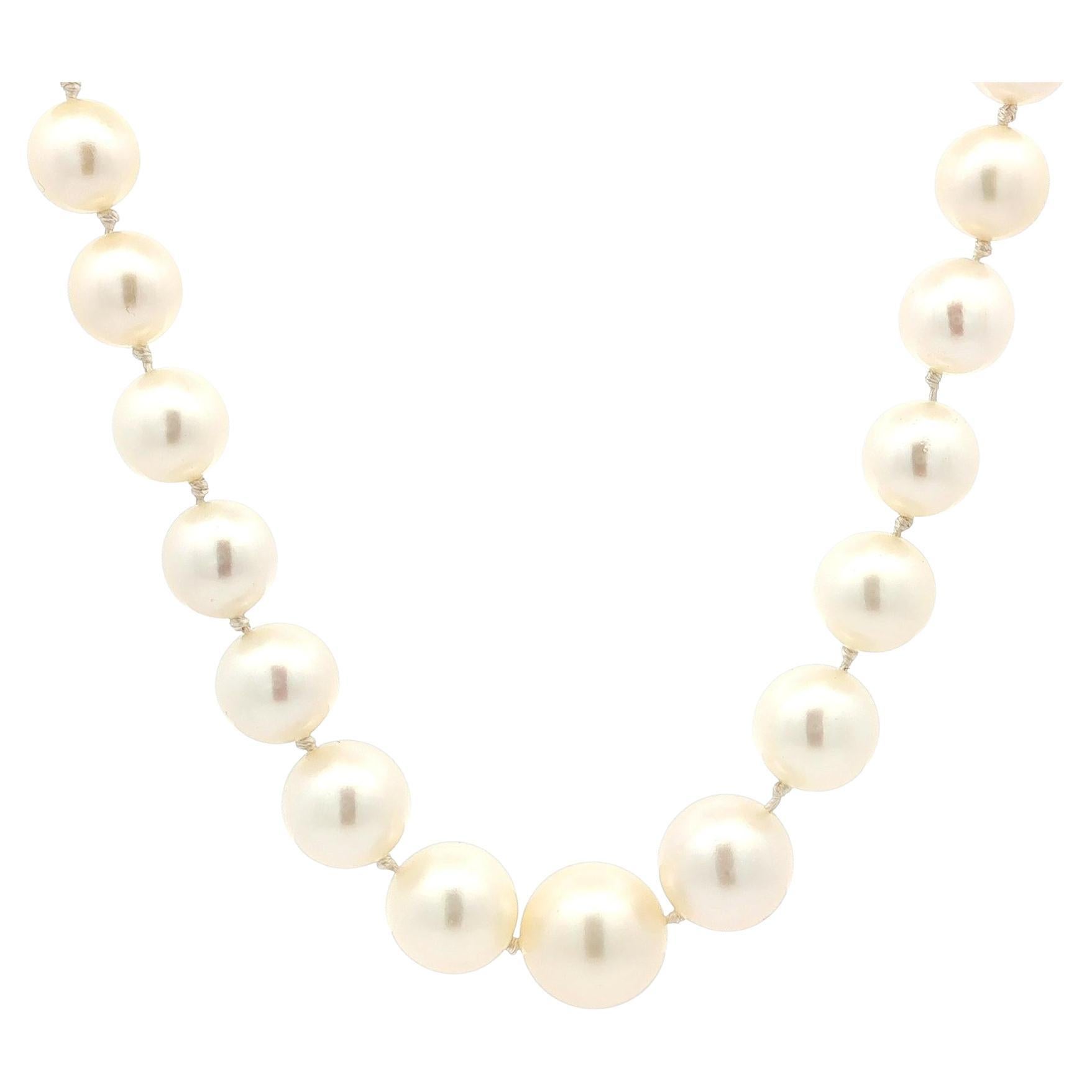 Antique 19" GIA Graduated 5.4-9.9mm Akoya Pearl Strand w/ Platinum Diamond Clasp en vente