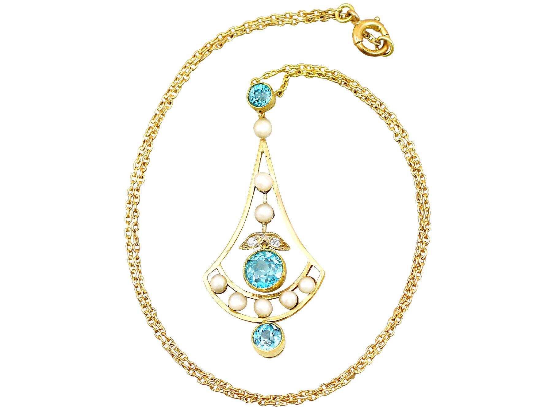 Round Cut Antique 1.90 Carat Zircon and Diamond Pearl and Yellow Gold Necklace For Sale