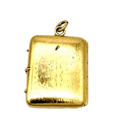 Antique 1900 Art Nouveau Locket Pendant 14 Karat Yellow Gold Rubies Pearl