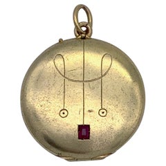 Antique 1900 Art Nouveau Ruby 14 Karat Gold Locket Pendant