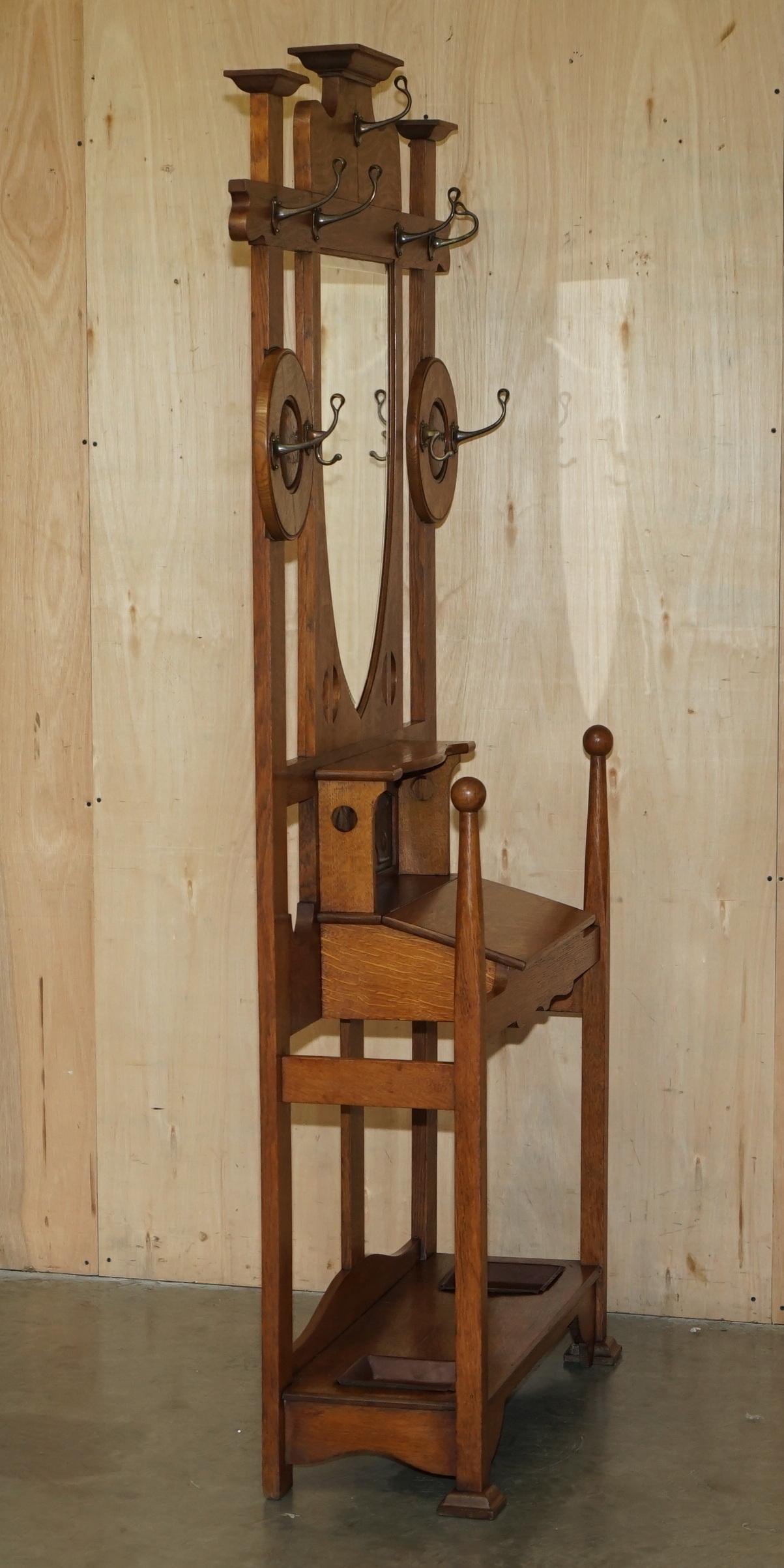 ANTiQUE 1900 ARTS & CRAFTS SHAPLAND AND PETTER HALL COAT GLOVE UMBRELLA STAND For Sale 9