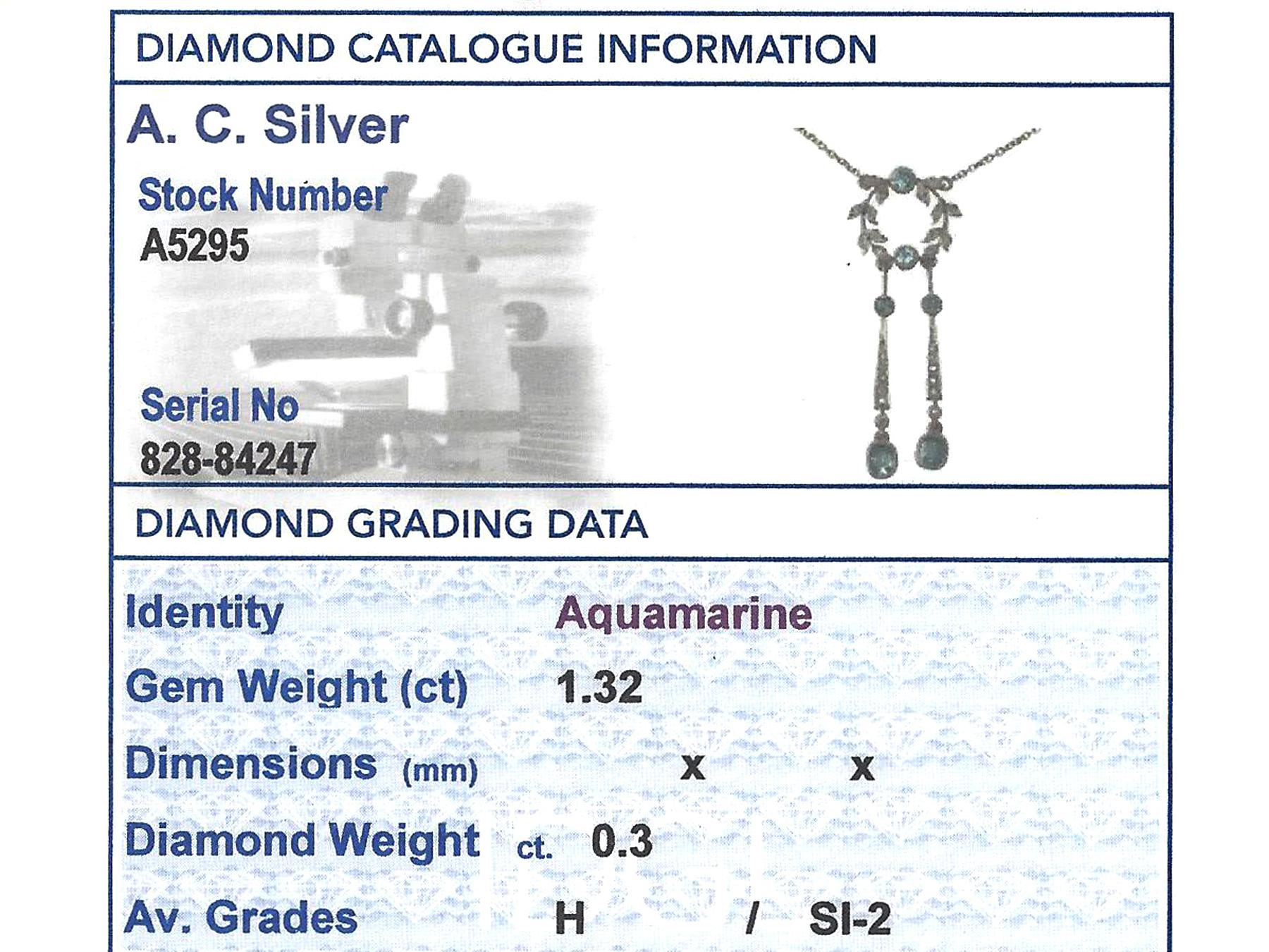 Antique 1900s 1.32 Carat Aquamarine and Diamond Yellow Gold Pendant 3