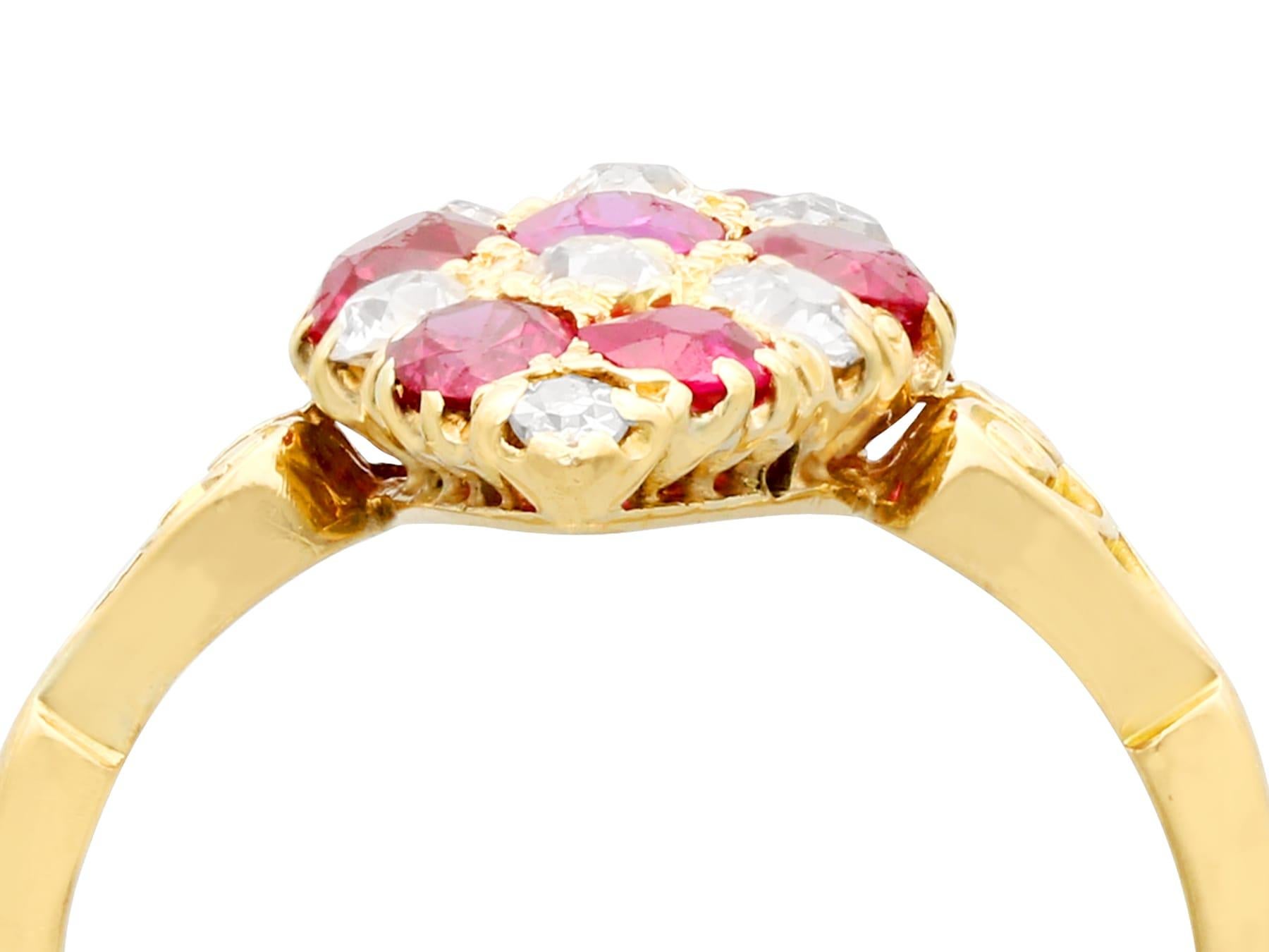 Magnifique bague marquise en or jaune 18 carats de 1,82 ct de rubis et de 0,57 ct de diamant. Cette bague fait partie de notre collection de bijoux anciens et de bijoux de succession.

Cette étonnante, fine et impressionnante bague ancienne en rubis