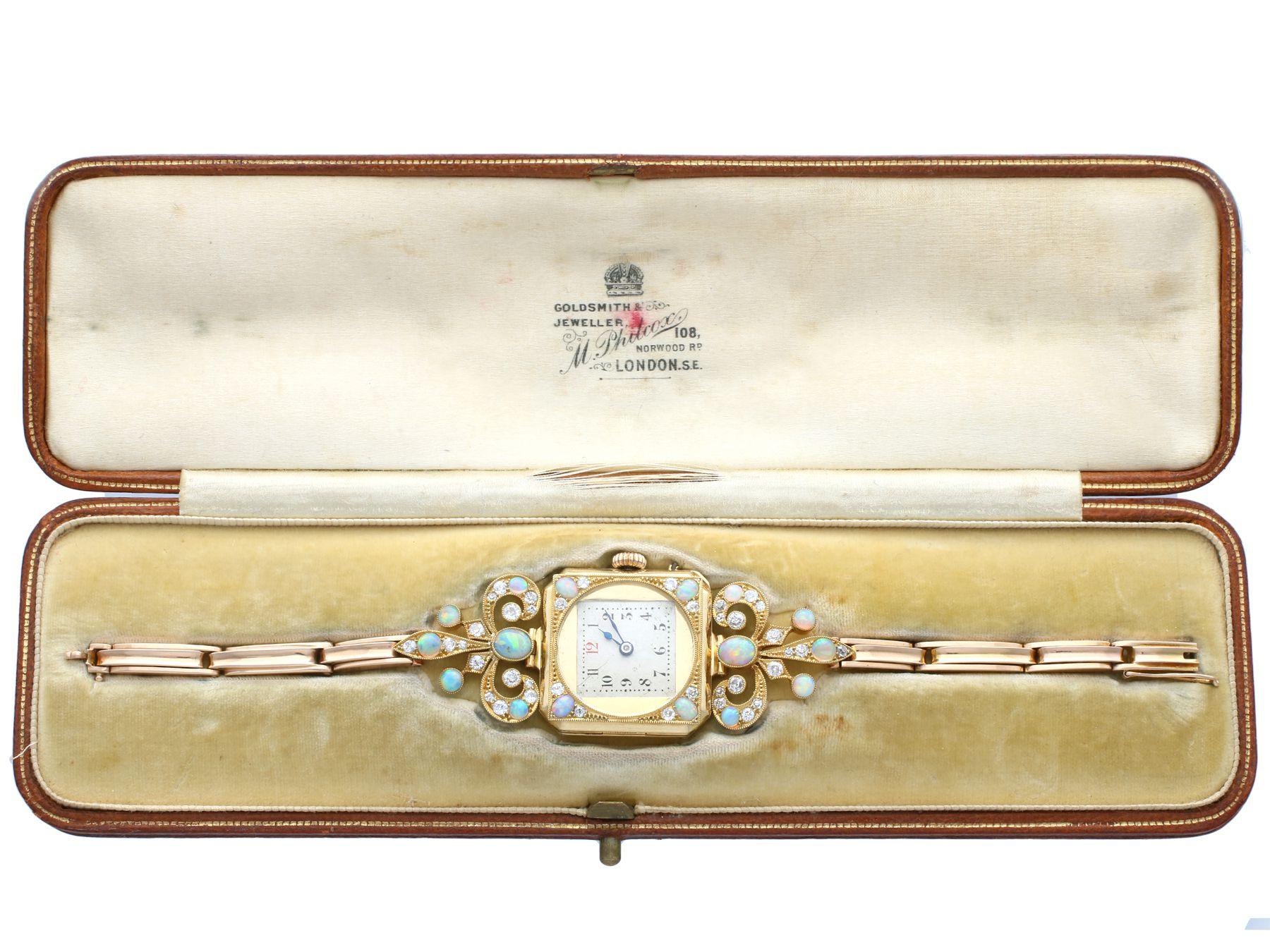 Antique 1900s 2.12 Carat Opal and 1.09 Carat Diamond Yellow Gold Cocktail Watch 2