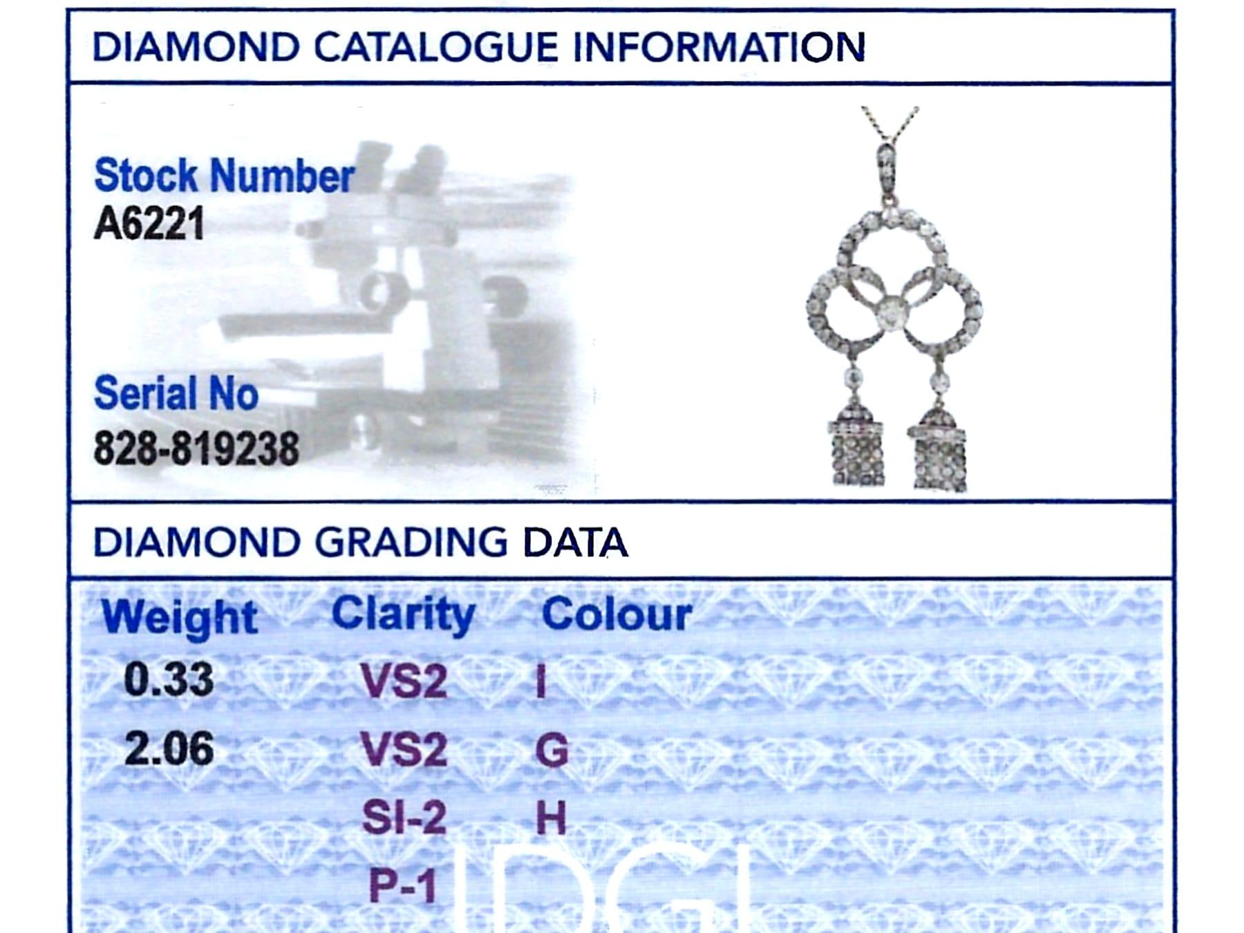 Antique 1900s 2.39 Carat Diamond and Gold Pendant For Sale 9
