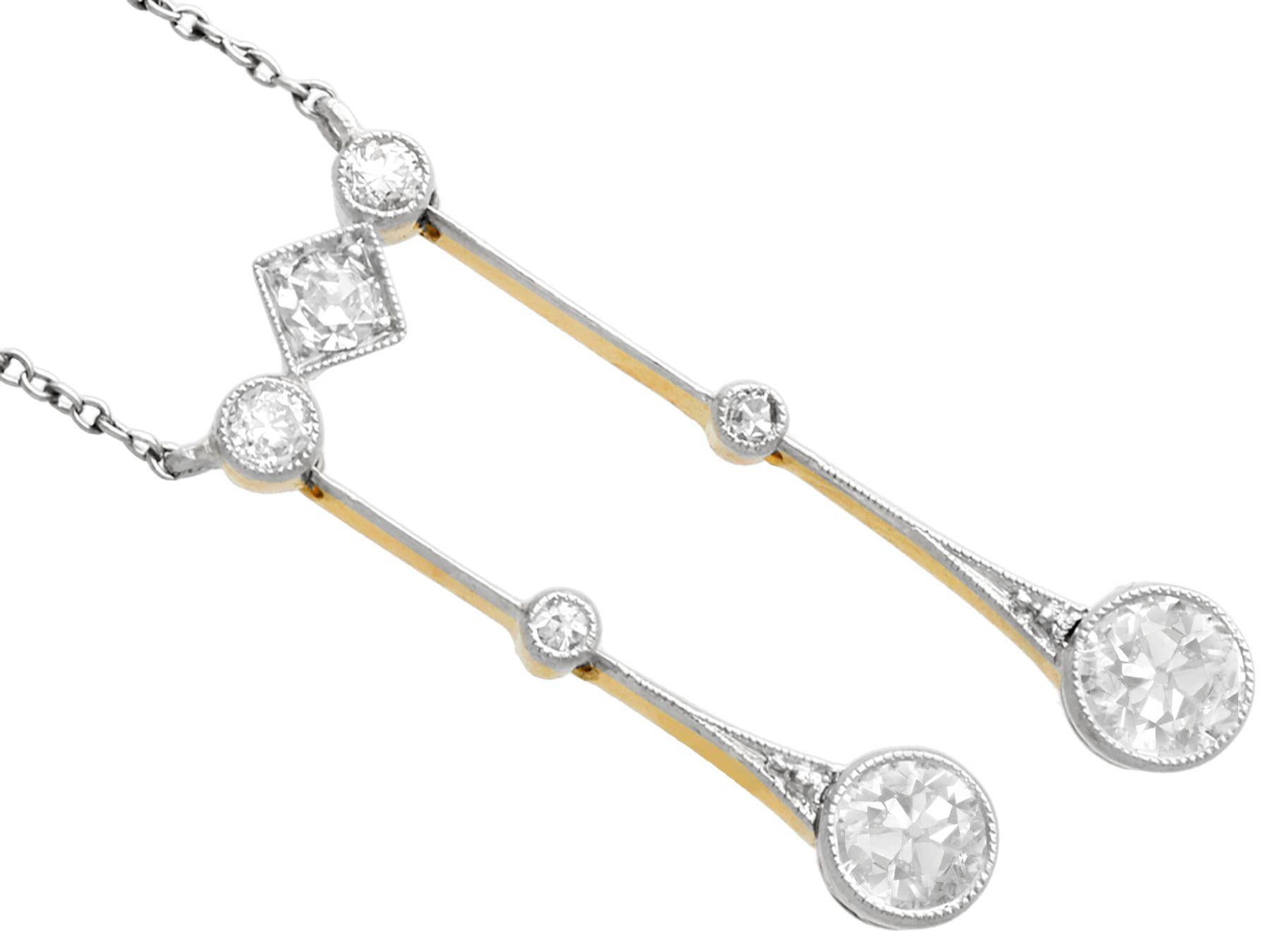 Round Cut Antique 1900s Diamond and Yellow Gold and Platinum Necklace For Sale