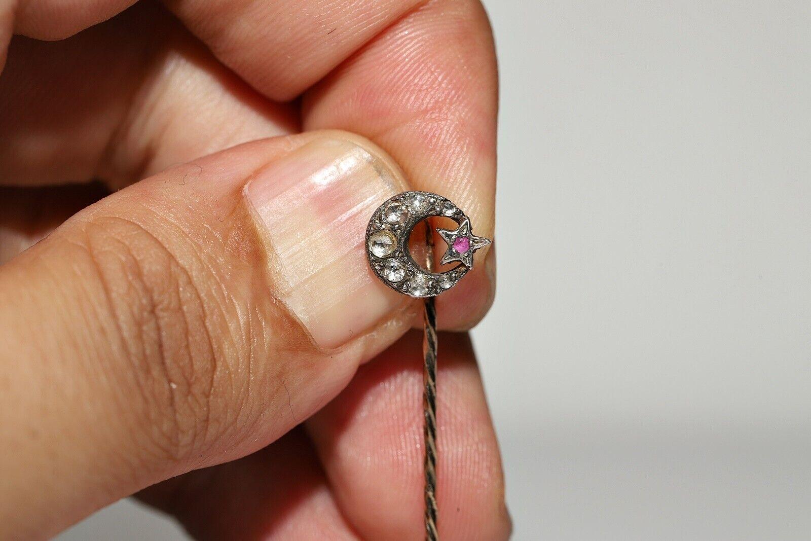 Antique 1900s Ottoman 10k Gold Natural Rose Cut Diamond Decorated Moon Brooch For Sale 1