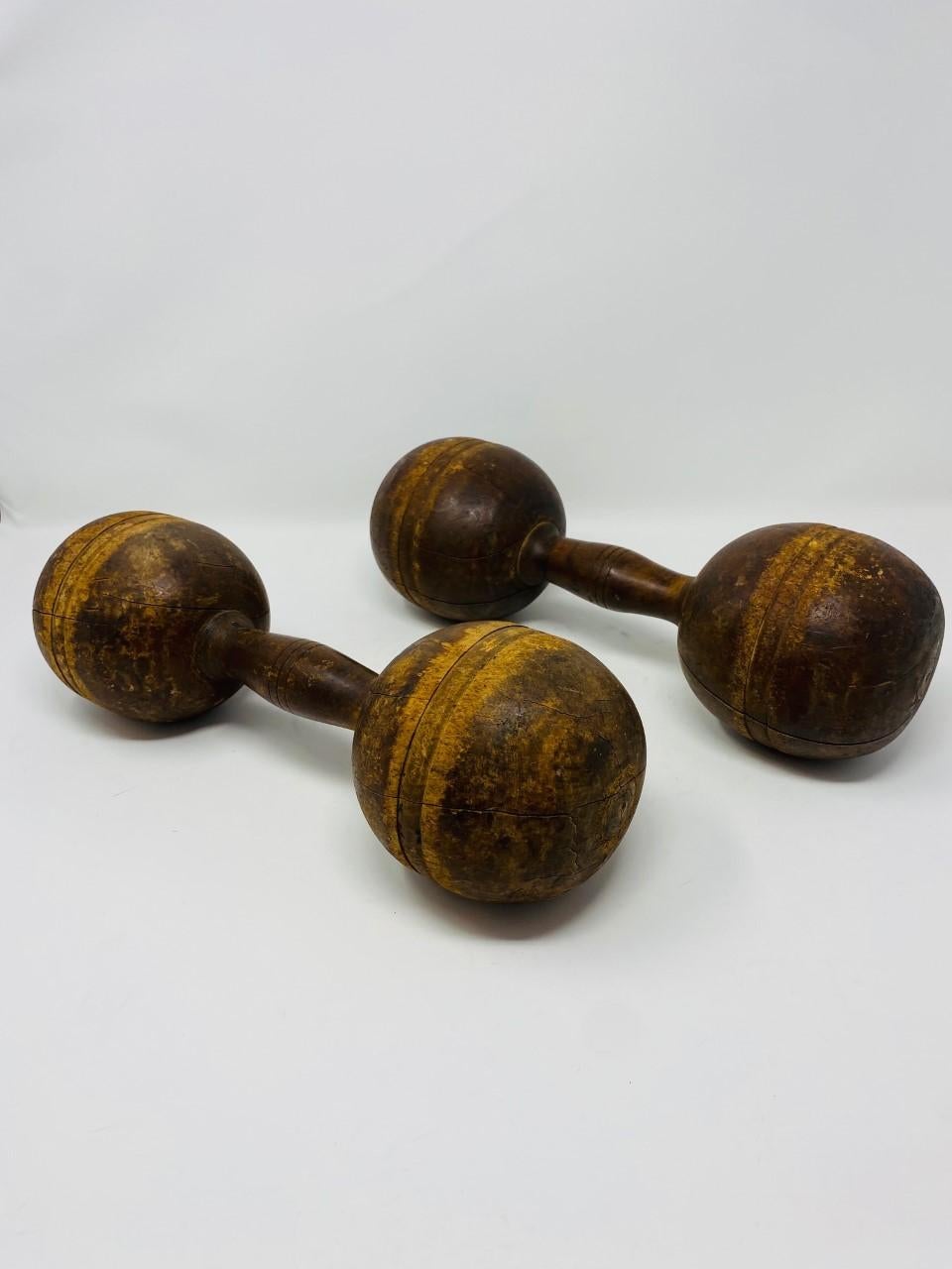 Antique 1900s Pair of Wooden Hand Weights In Good Condition In San Diego, CA