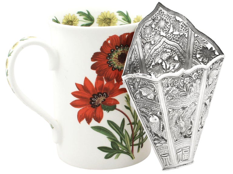 1900s Peranakan Silver Sirih Leaf Holder For Sale at 1stDibs