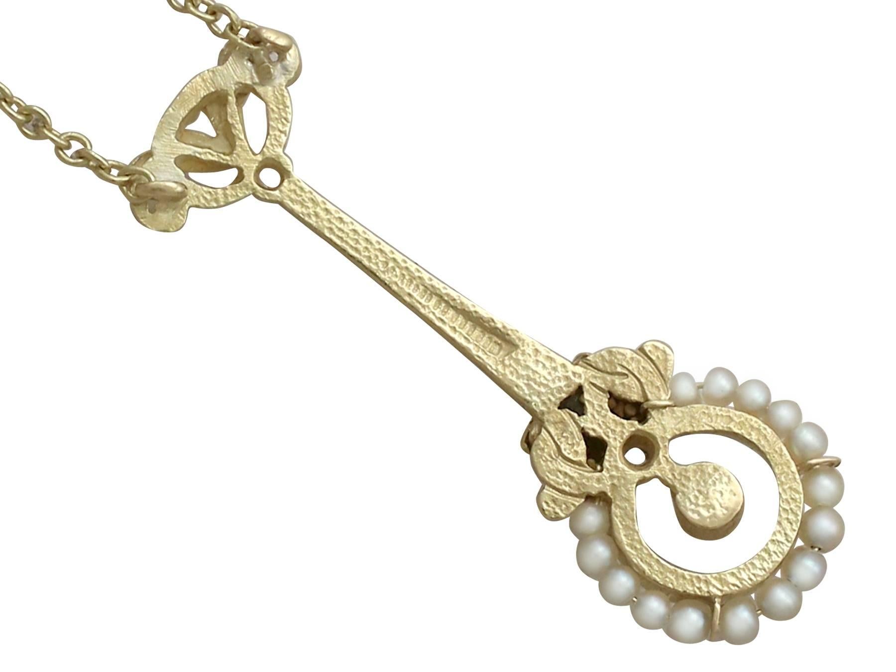 Collier 1900 en or jaune avec perles de rocaille et diamants Unisexe en vente