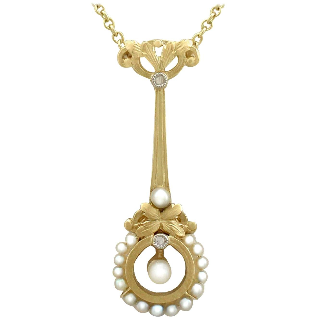 1900s, Antique Pearl and Yellow Gold Necklace For Sale at 1stDibs