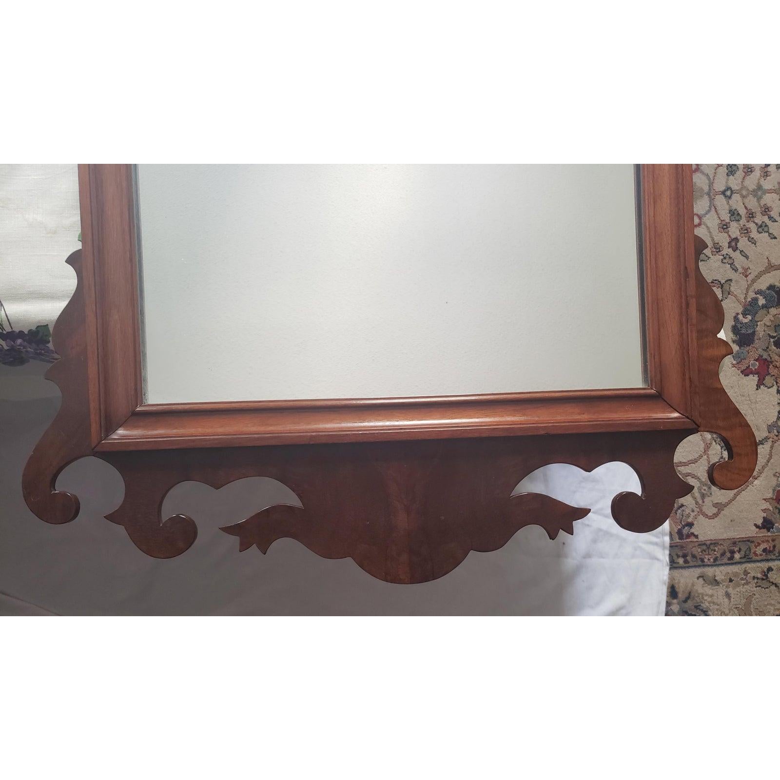 Hand-Crafted Antique 1900s Solid Mahogany Chippendale Mirror For Sale