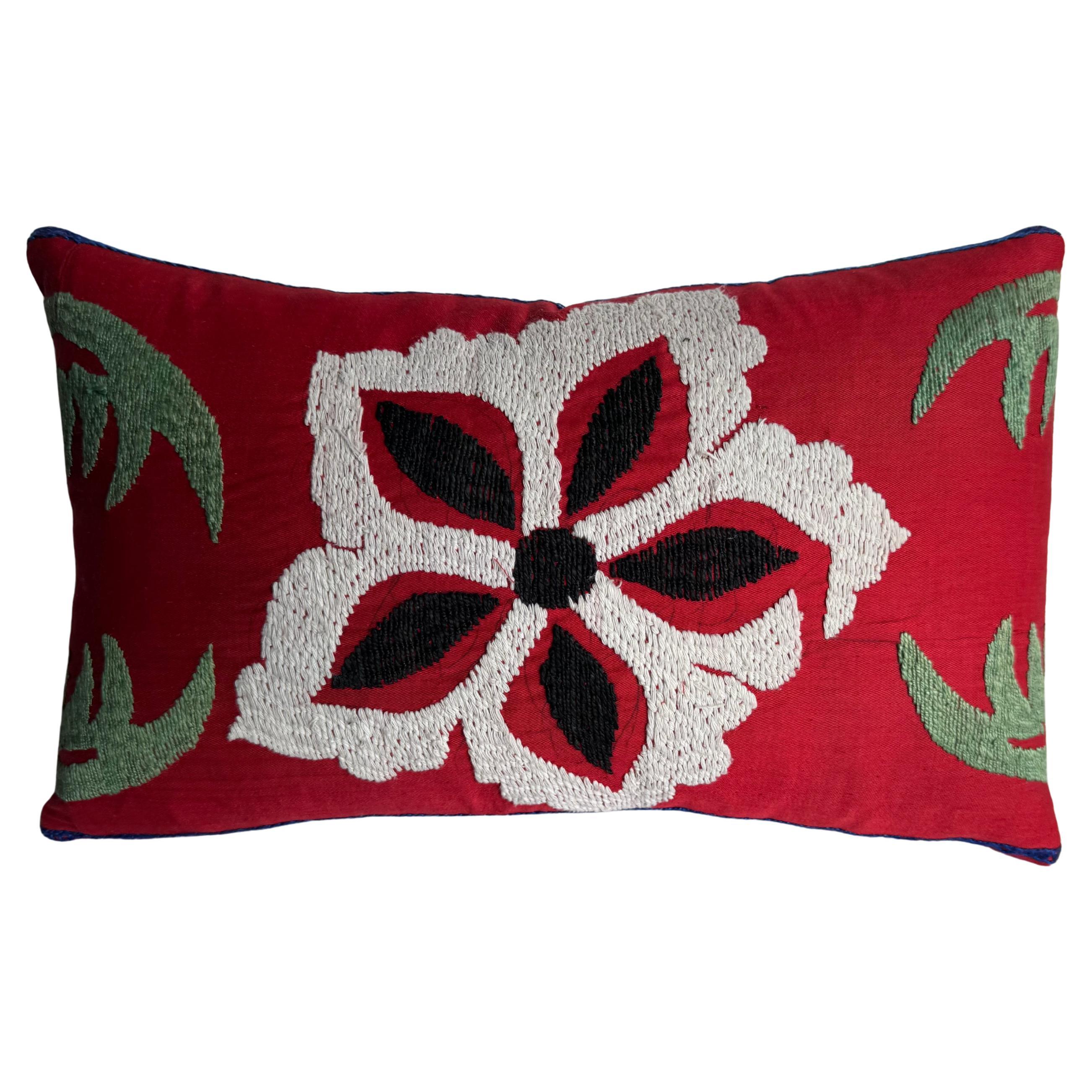 Oreiller Suzani 1900 antique