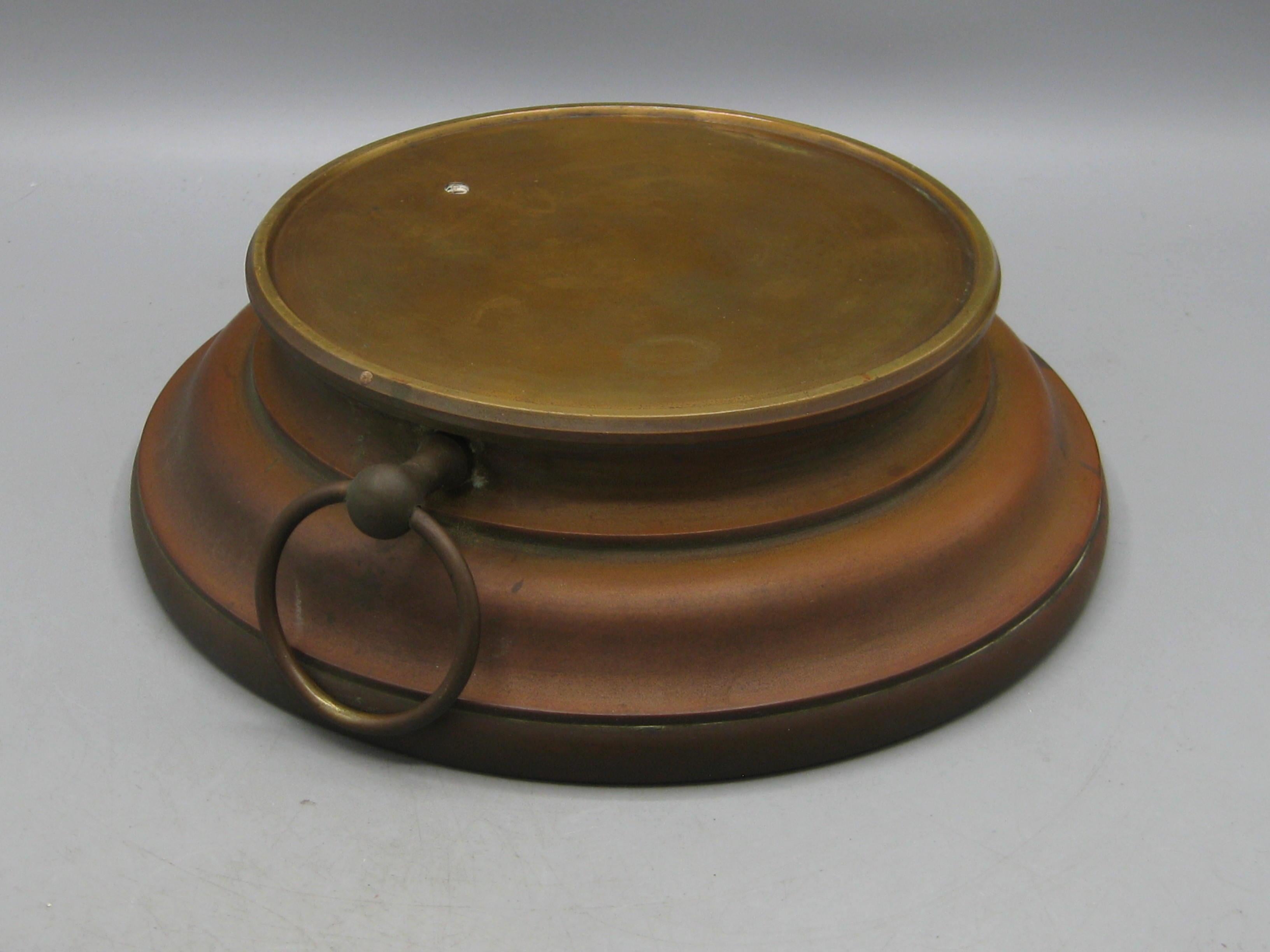 Antique 1900's Tiffany & Co. Baromètre anéroïde en laiton et cristal de plomb Thermomètre en vente 14